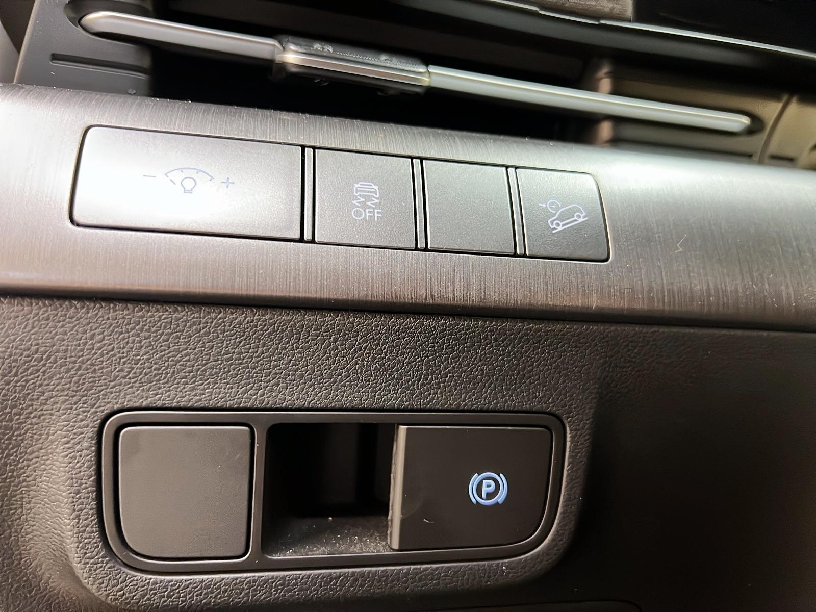 Hyundai Kona PREFERRED TREND CUIR TOIT 4RM 2024 - image #21