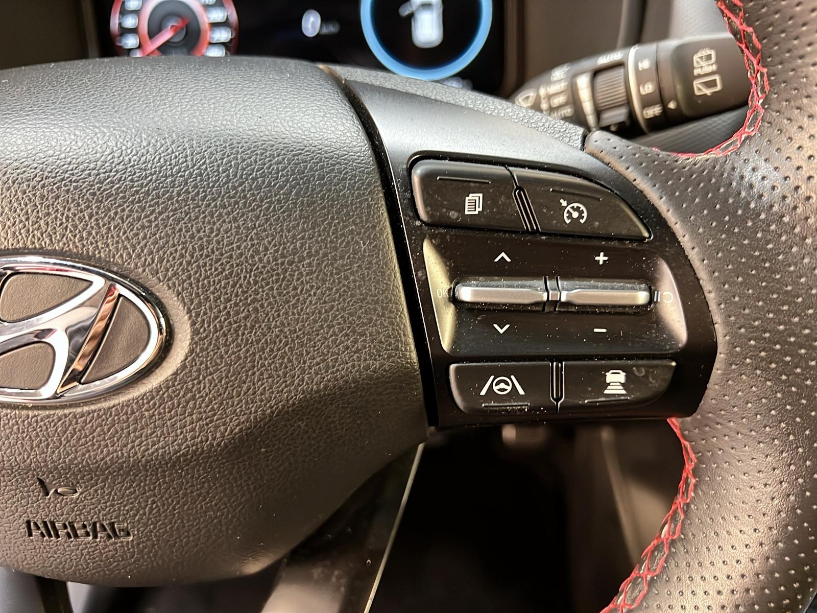 Hyundai Kona N LINE ULTIMATE 1.6T CUIR TOIT NAV 4RM 2023 - image #20