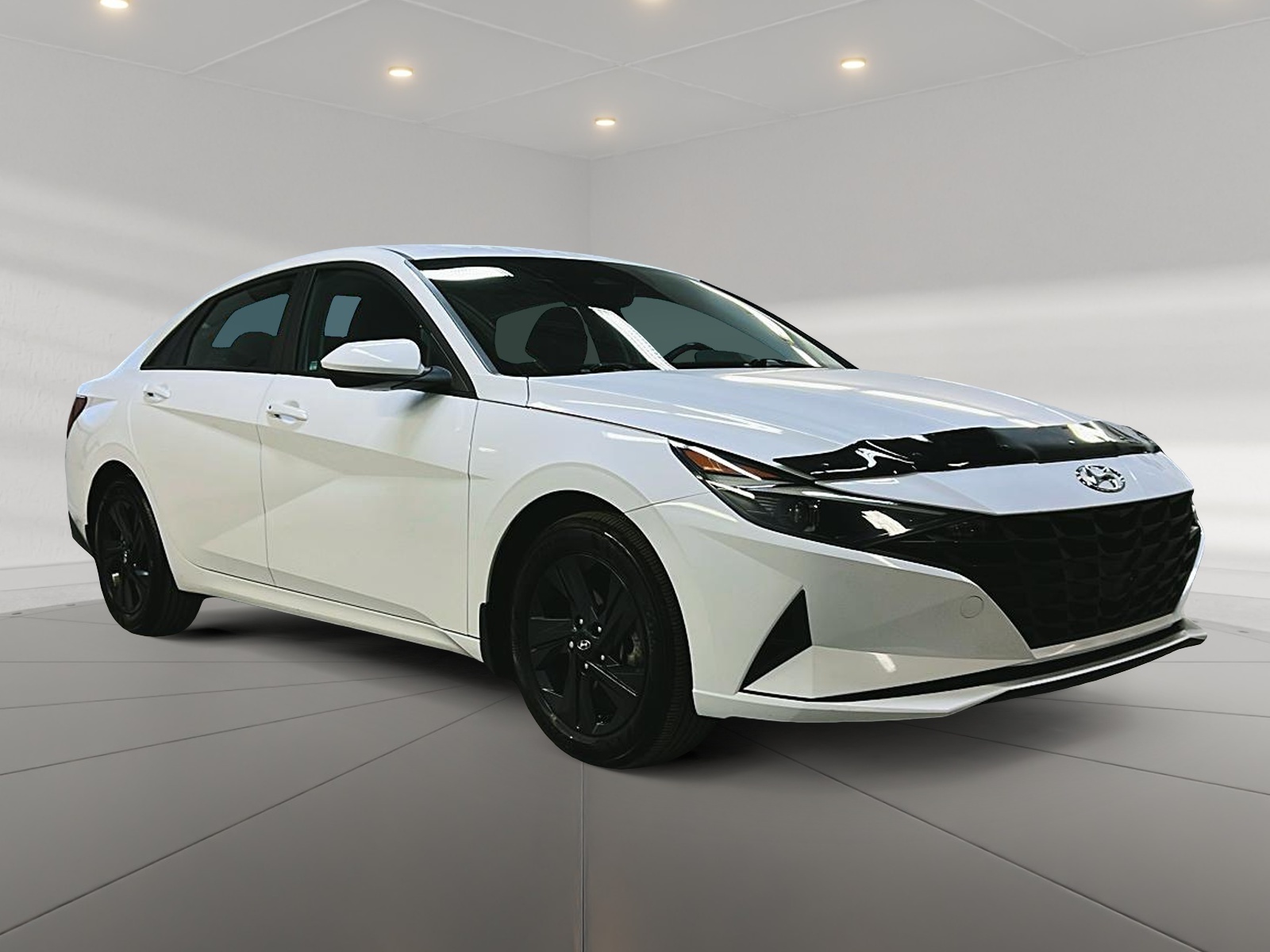 Hyundai Elantra 2023 - Image #3