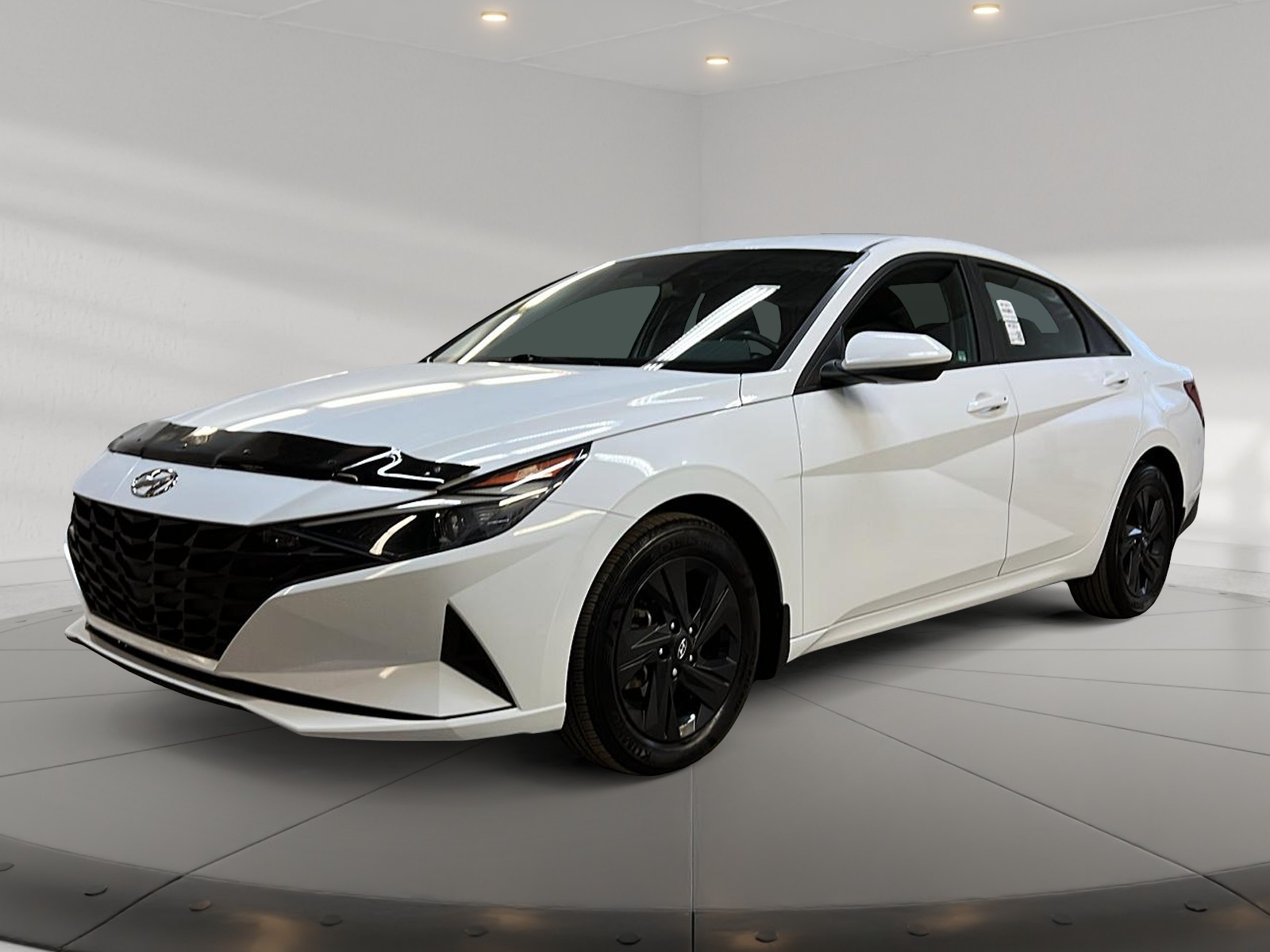 Hyundai Elantra 2023 - Image #1