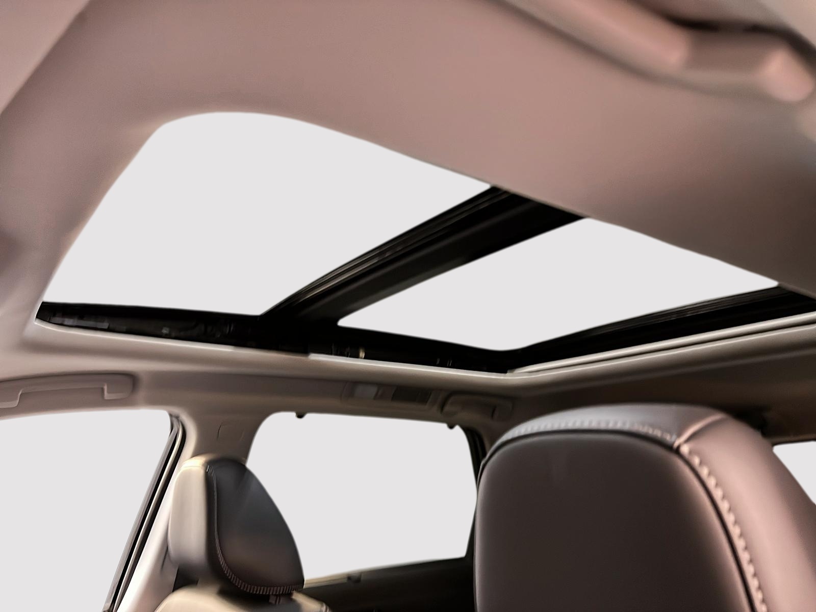 Nissan Pathfinder PLATINUM CUIR TOIT PANO NAV 4RM 2025 - image #11