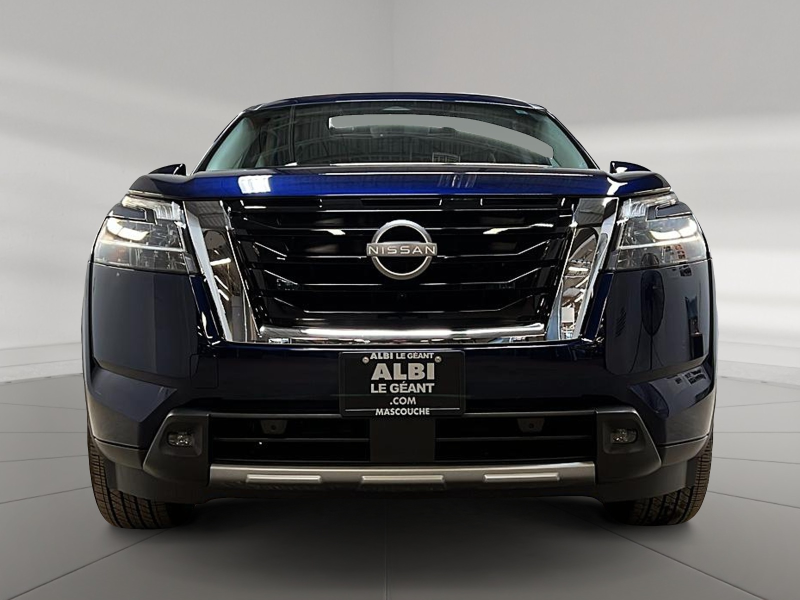 Nissan Pathfinder 2024 - Image #2