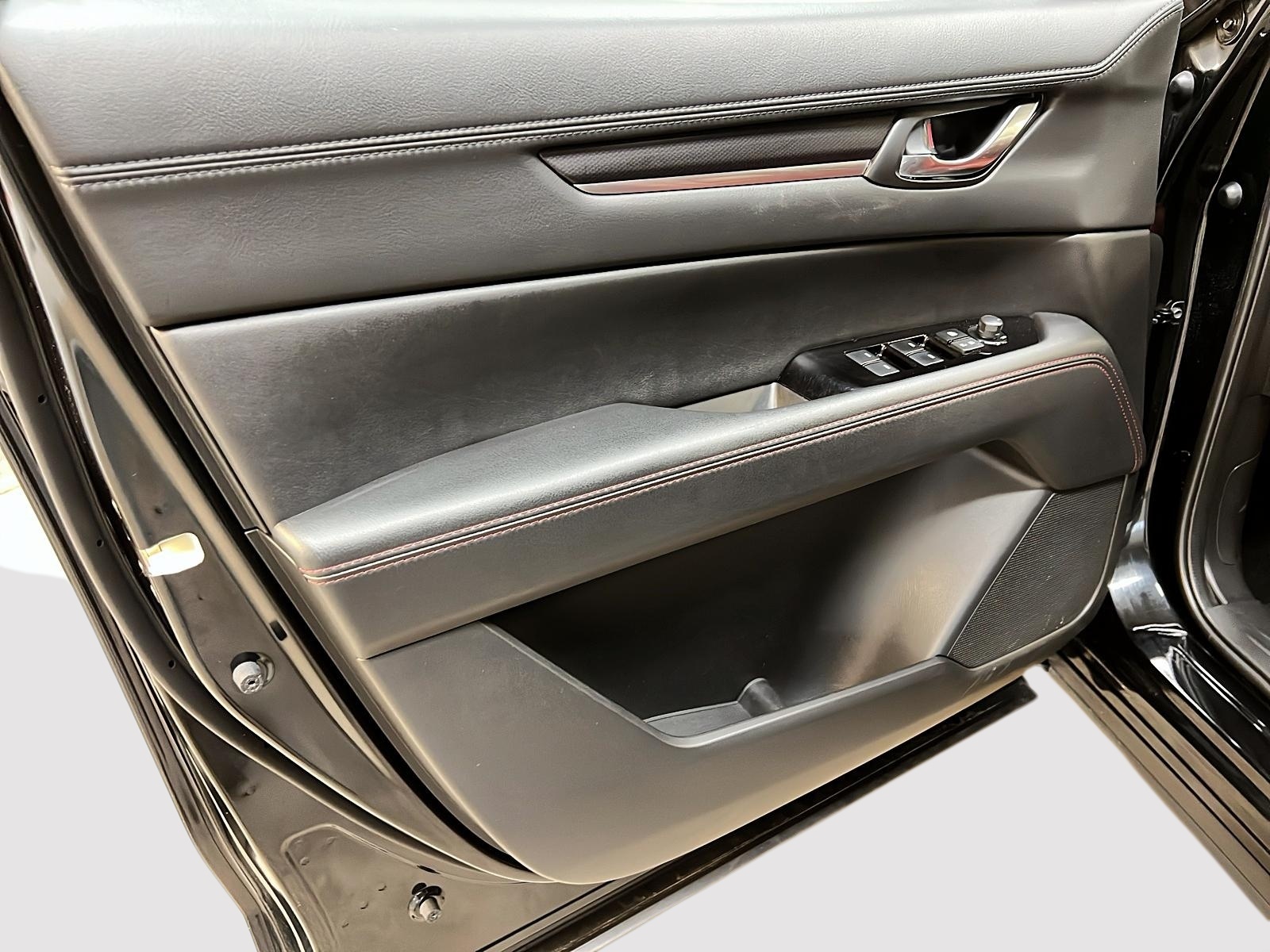 Mazda CX-5 KURO CUIR TOIT 4RM 2024 - image #25