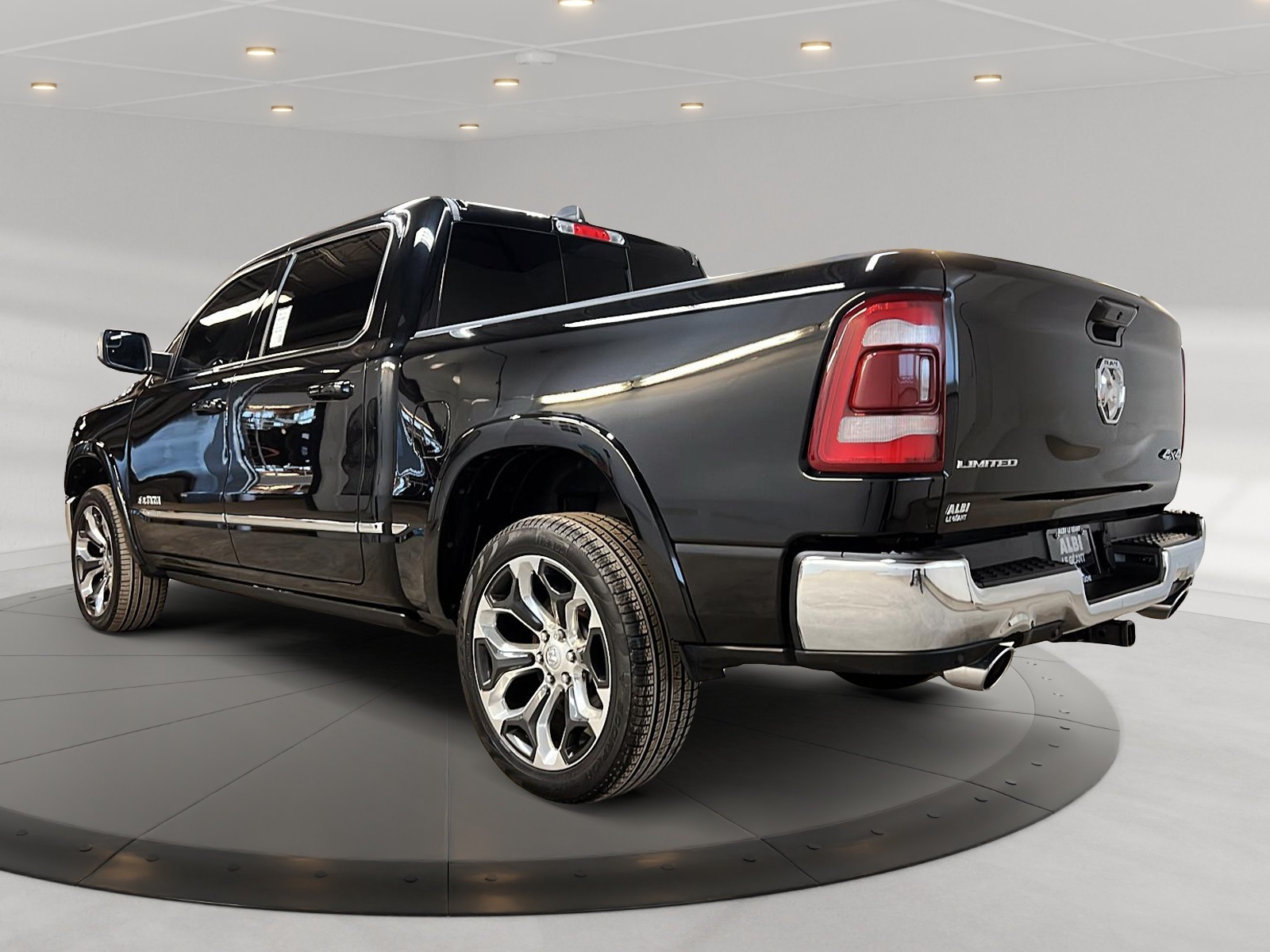 RAM 1500 LIMITED 5.7 HEMI eTORQUE CREW CAB CUIR NAV 4X4 2023 - image #6