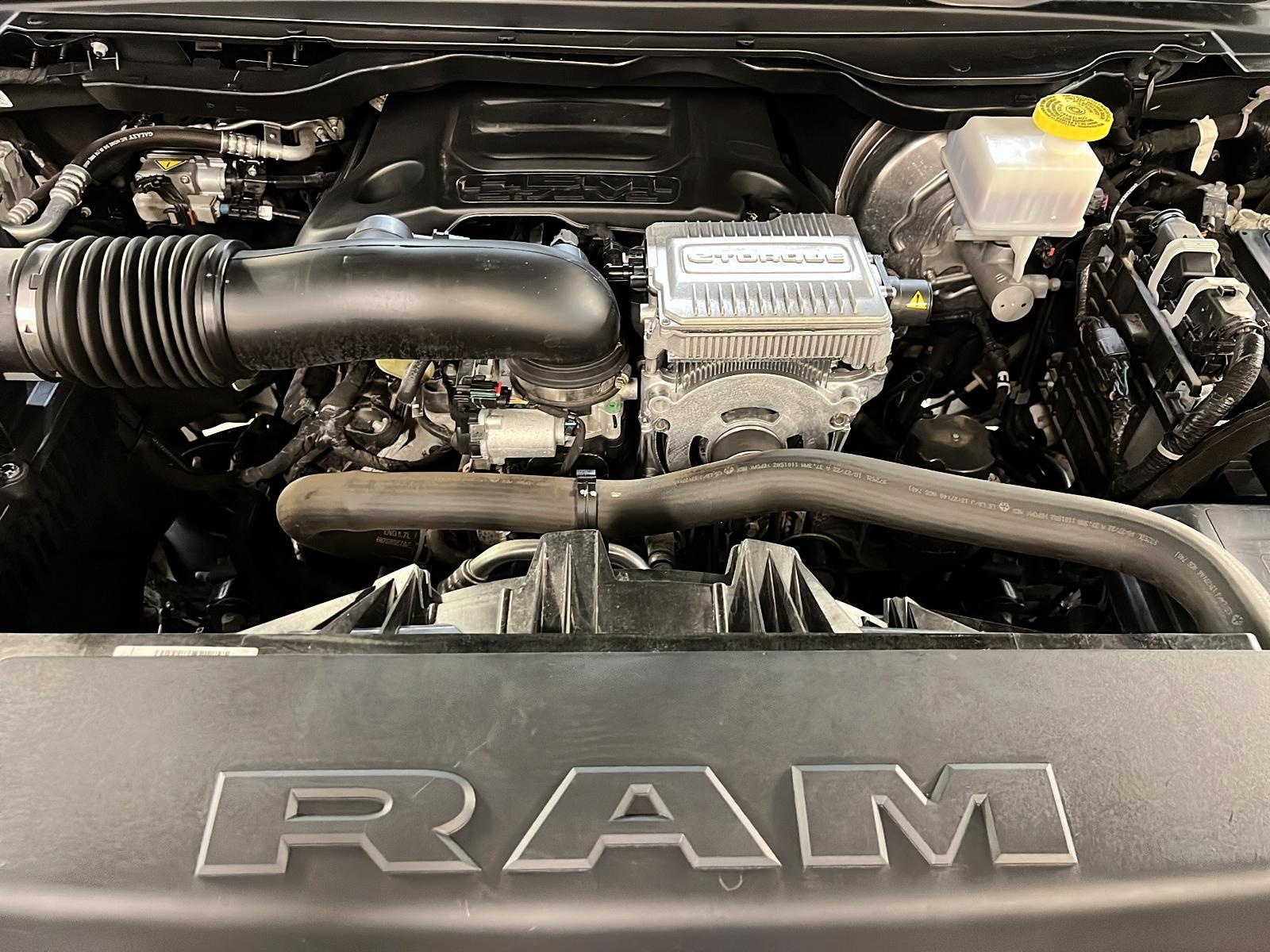 RAM 1500 LIMITED 5.7 HEMI eTORQUE CREW CAB CUIR NAV 4X4 2023 - image #11