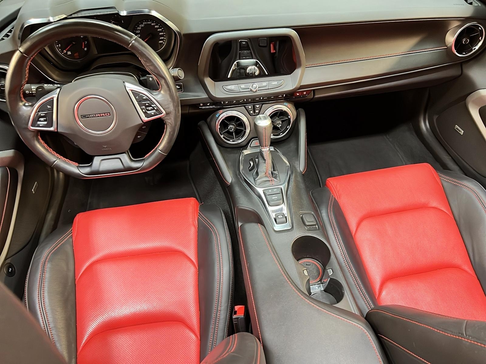 Chevrolet Camaro 2LT RS CONVERTIBLE CUIR 2022 - image #12