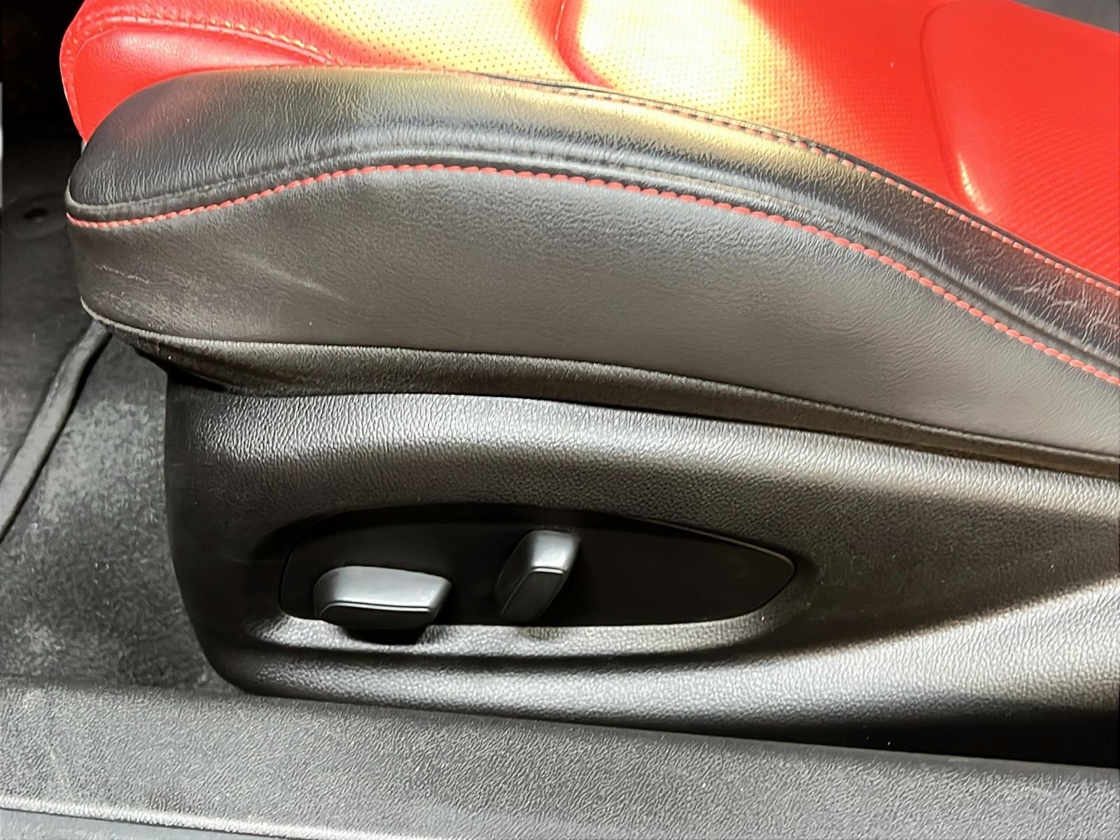 Chevrolet Camaro 2LT RS CONVERTIBLE CUIR 2022 - image #25