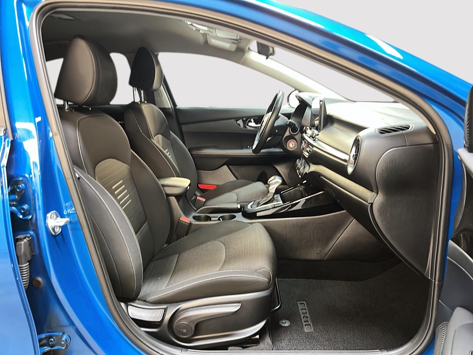 Kia Forte 2021 - Image #8