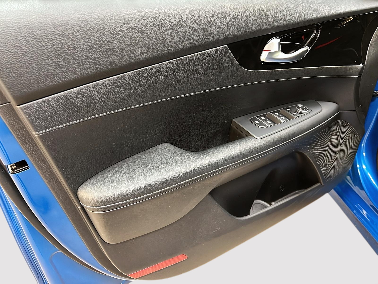 Kia Forte 2021 - Image #21
