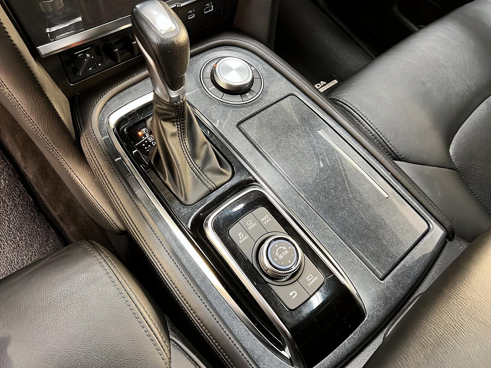 Nissan Armada SL MIDNIGHT CUIR TOIT NAV 4RM 2023 - image #17