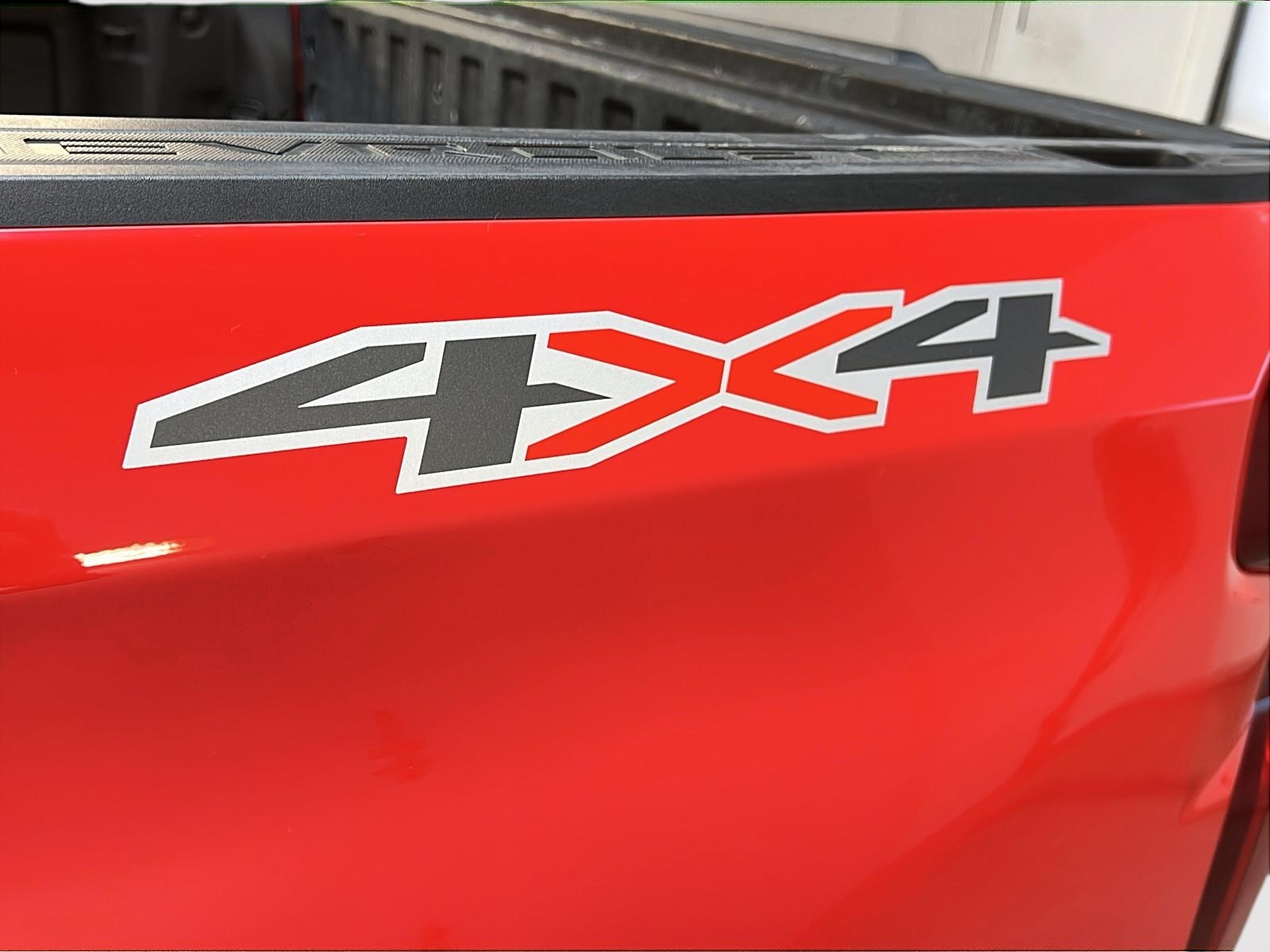 Chevrolet Silverado 1500 CUSTOM CREW CAB 4X4 2023 - image #23