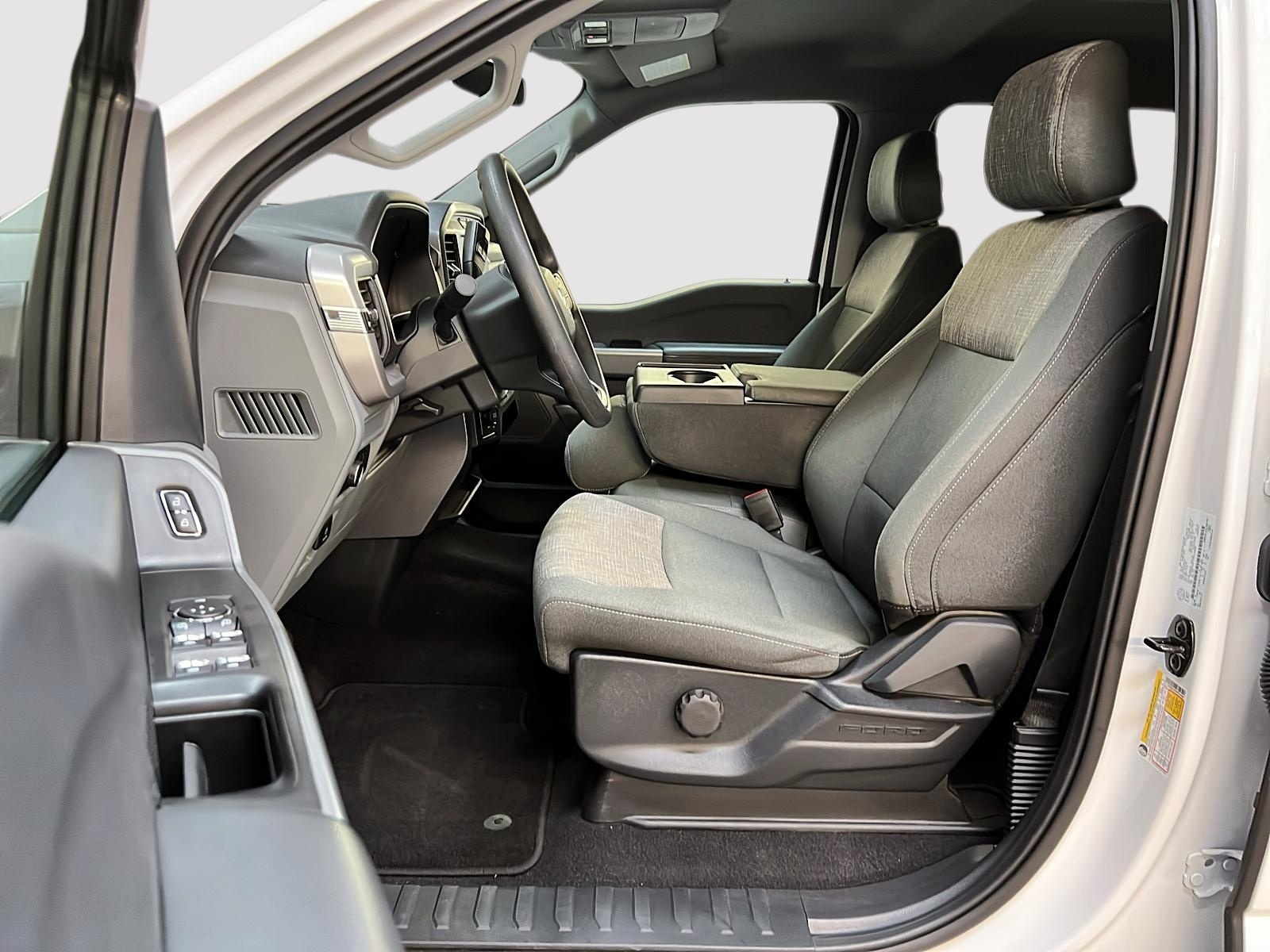 Ford F-150 XLT SUPER CREW NAV 4X4 2023 - image #7