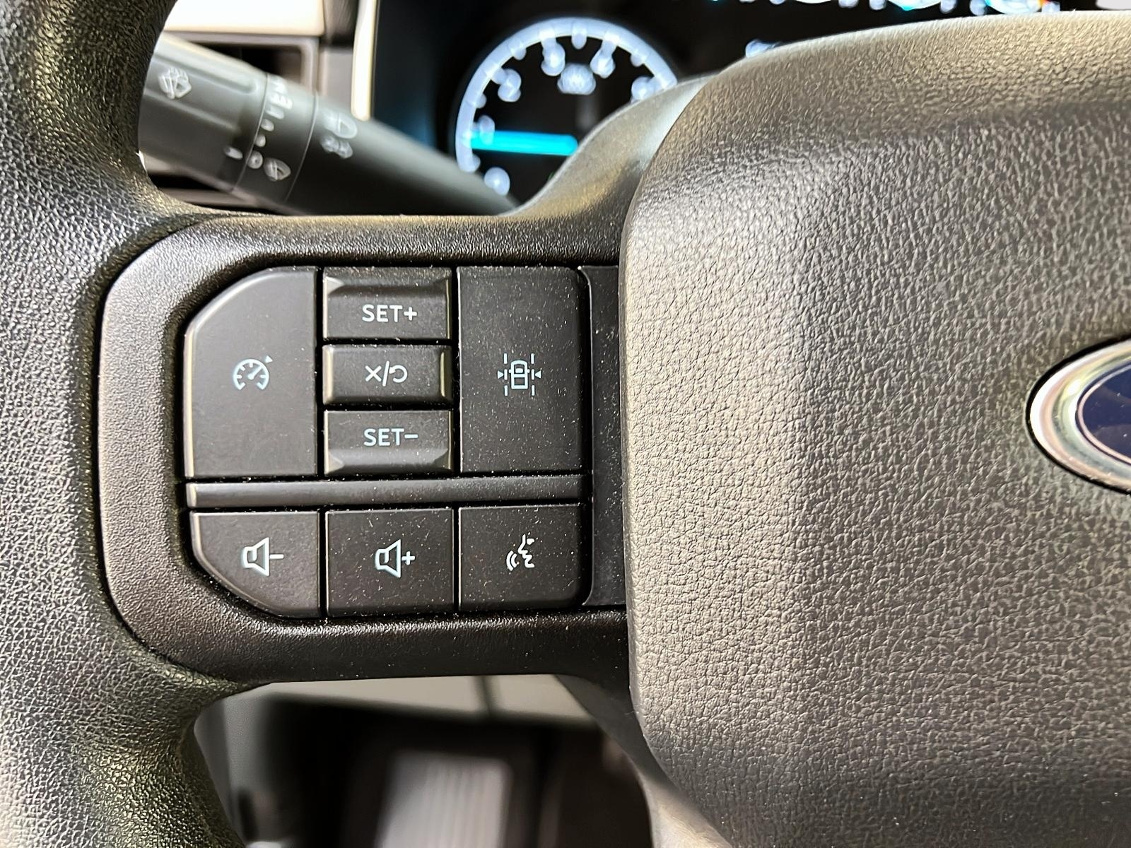 Ford F-150 XLT SUPER CREW NAV 4X4 2023 - image #20