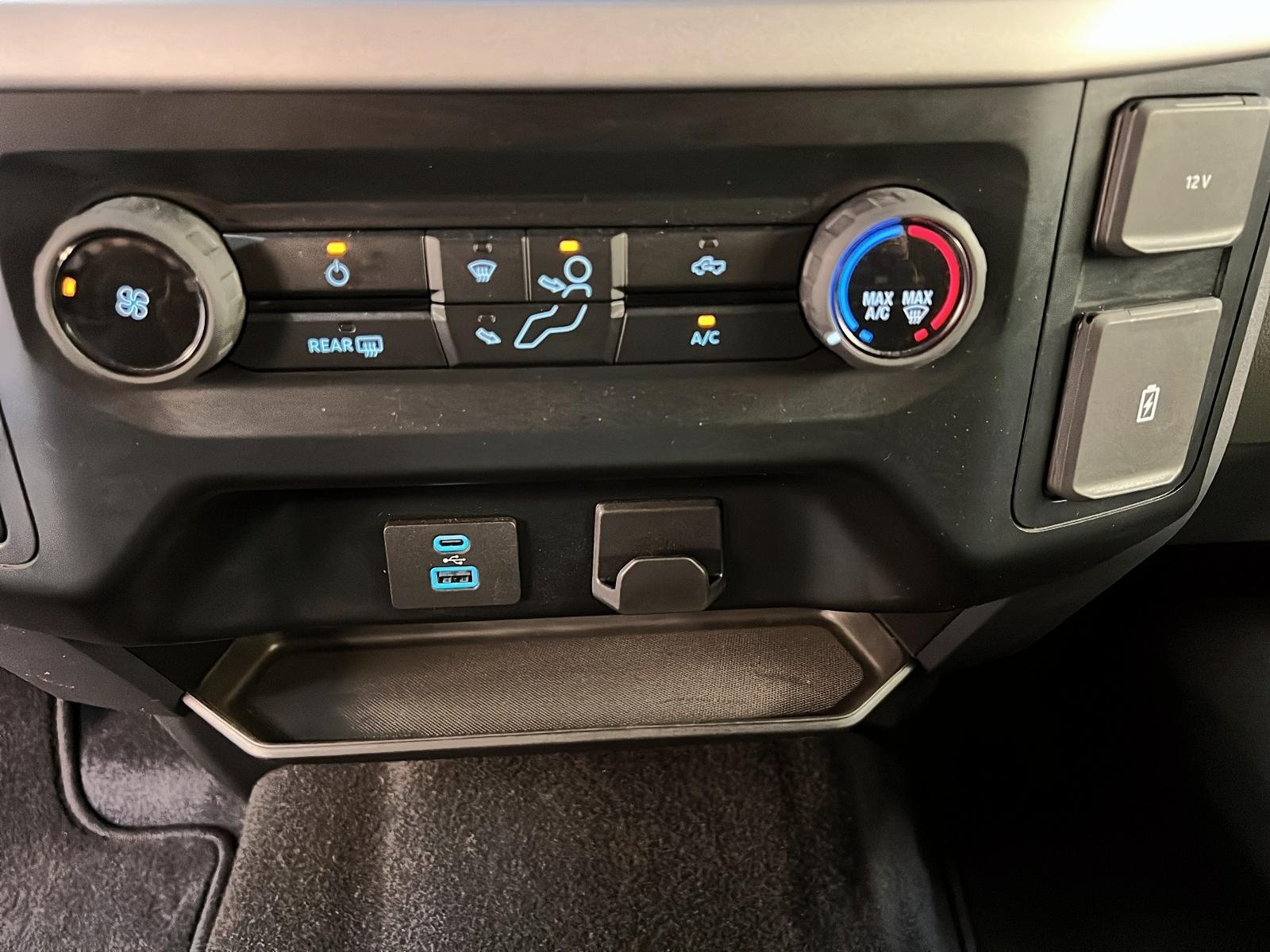 Ford F-150 XLT SUPER CREW NAV 4X4 2023 - image #15