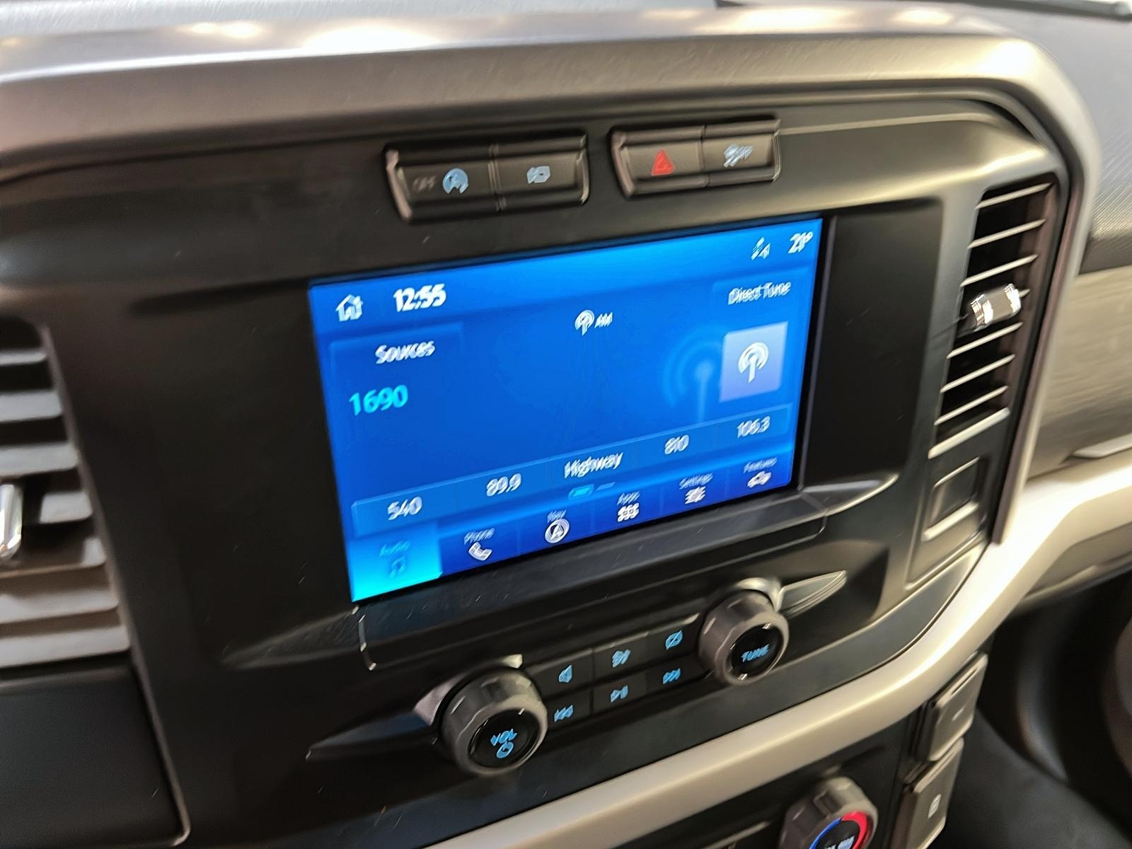 Ford F-150 XLT SUPER CREW NAV 4X4 2023 - image #16