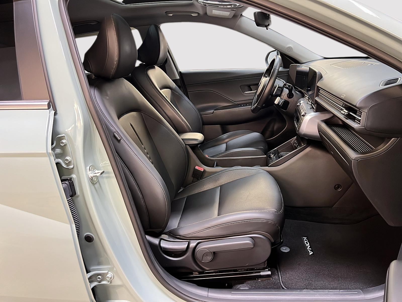 Hyundai Kona EV PREFERRED TREND CUIR TOIT NAV 2025 - image #8