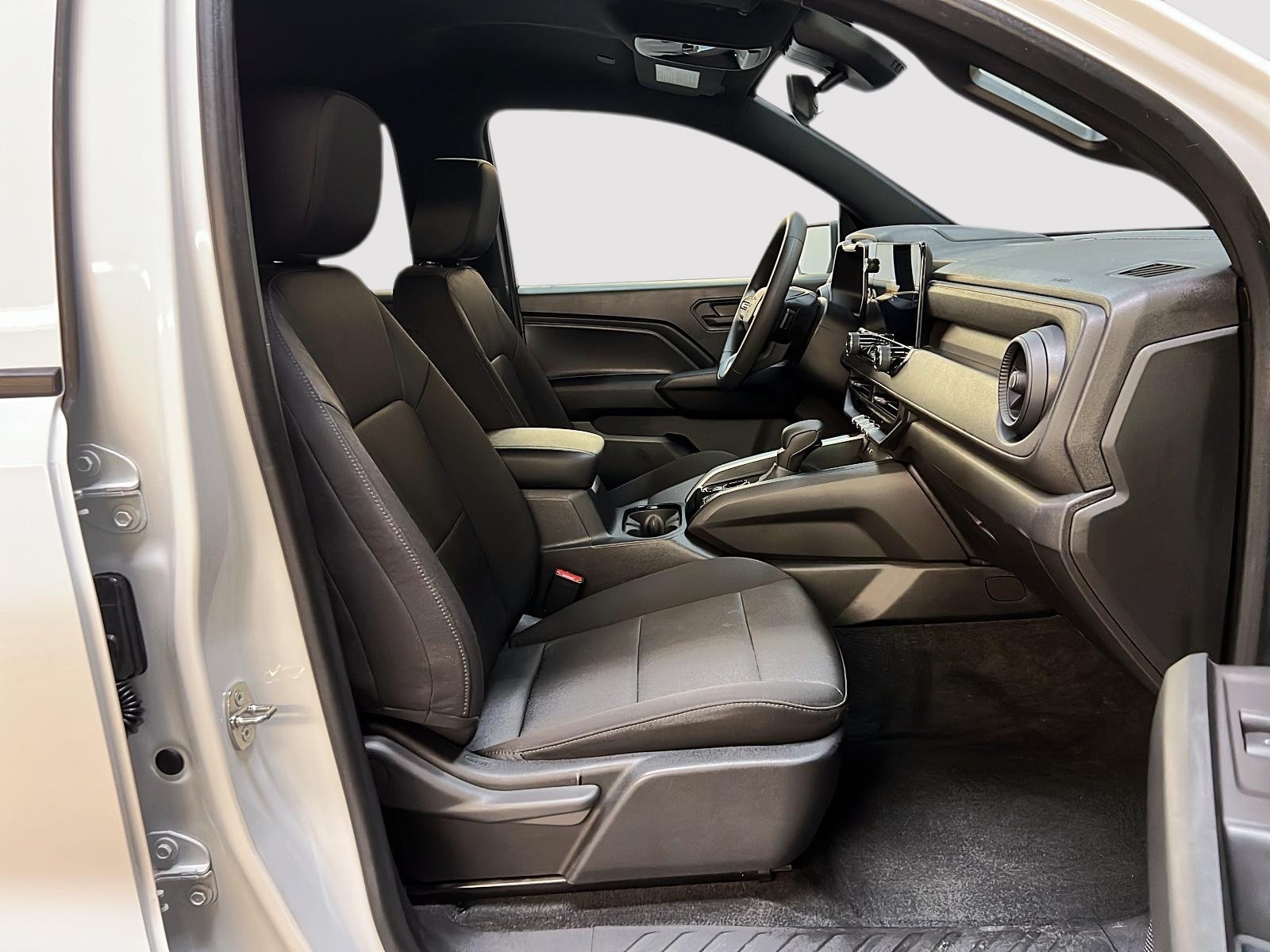 Chevrolet Colorado 2023 - Image #8