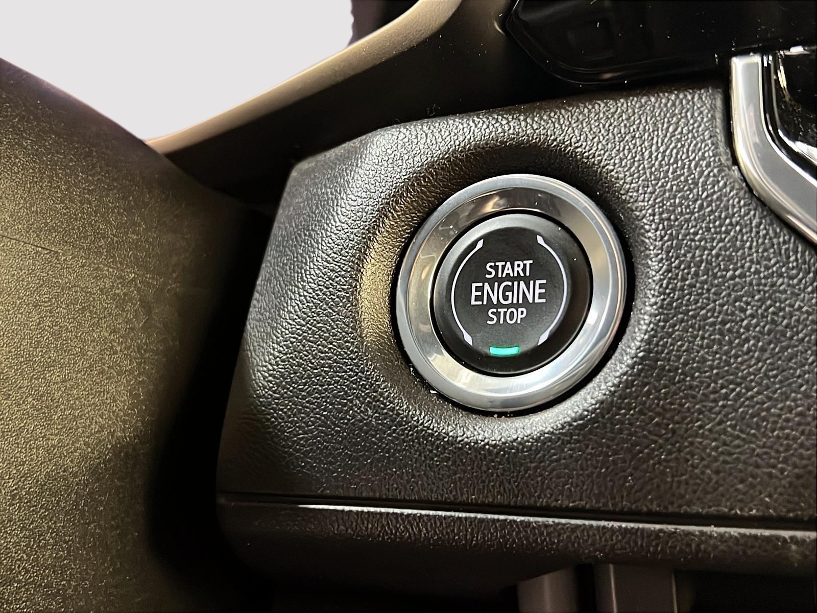 Chevrolet Colorado WT PREFERRED CREW CAB 4X4 2023 - image #18