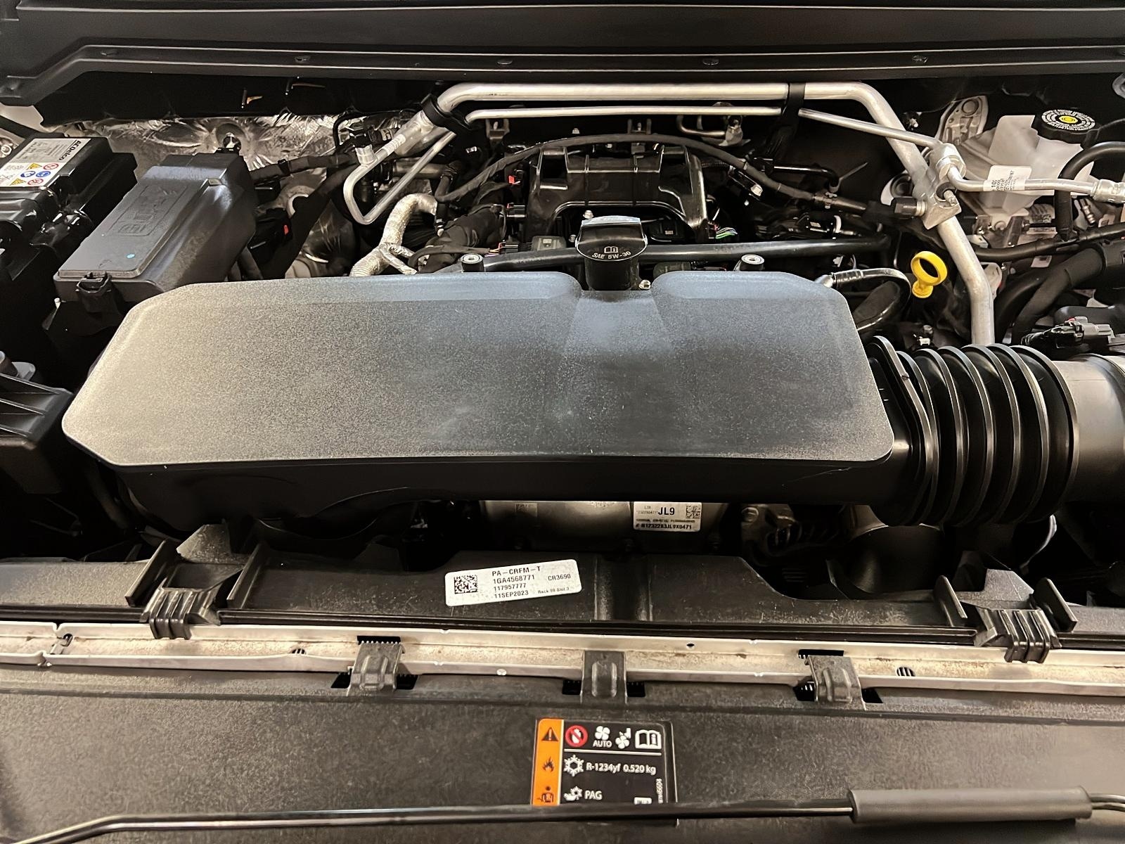 Chevrolet Colorado WT PREFERRED CREW CAB 4X4 2023 - image #11
