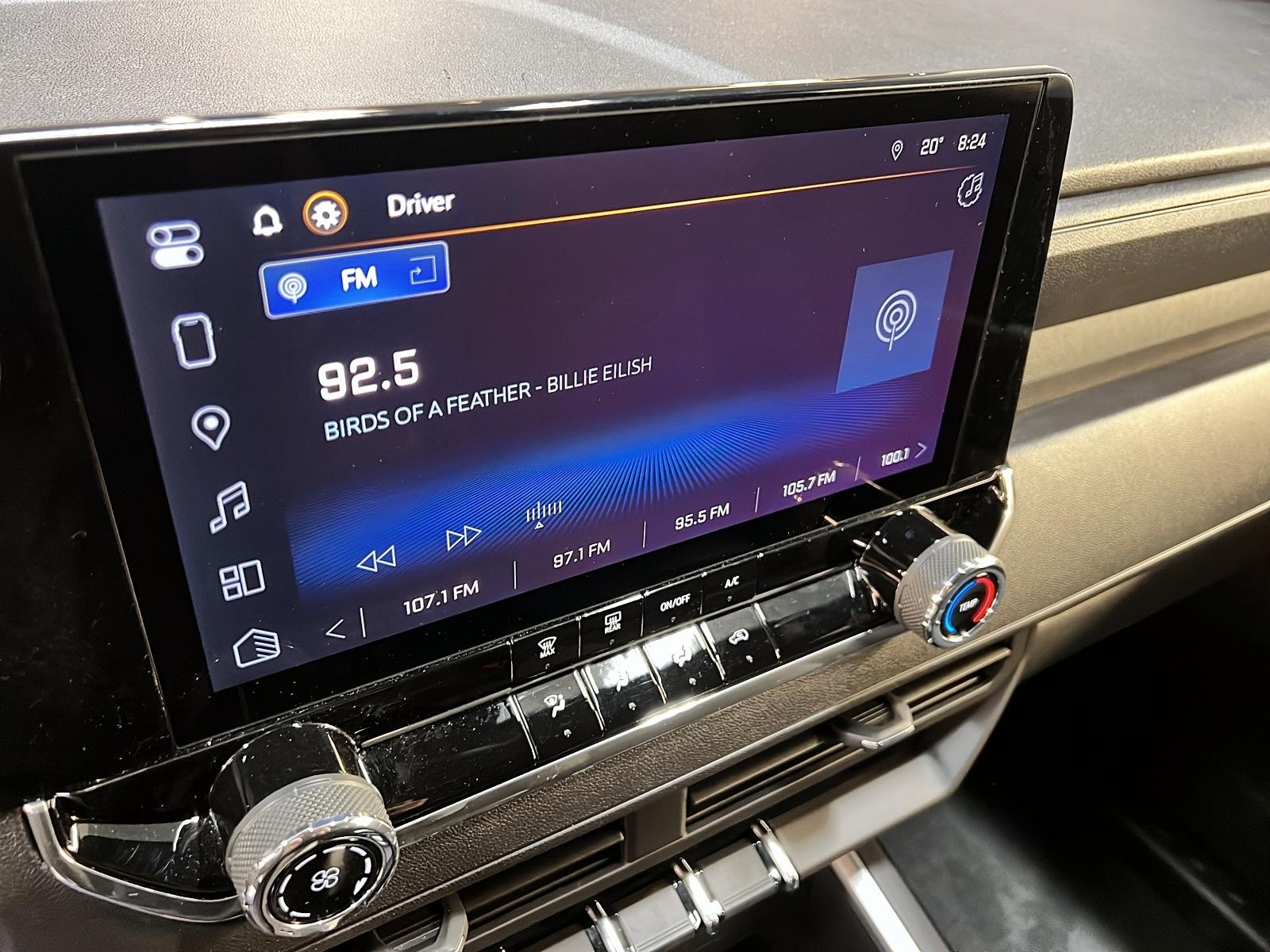 Chevrolet Colorado WT PREFERRED CREW CAB 4X4 2023 - image #15