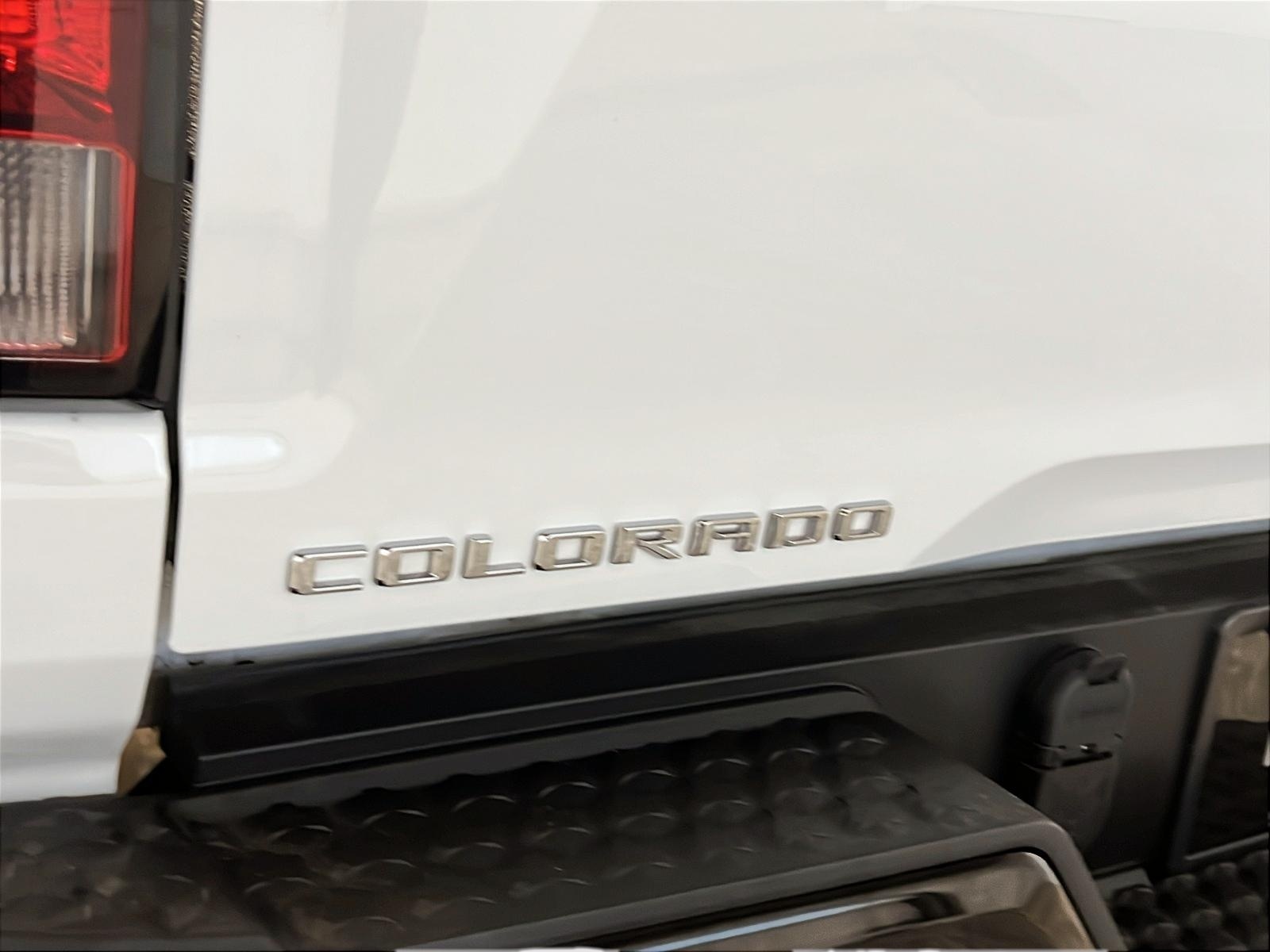 Chevrolet Colorado WT PREFERRED CREW CAB 4X4 2023 - image #27