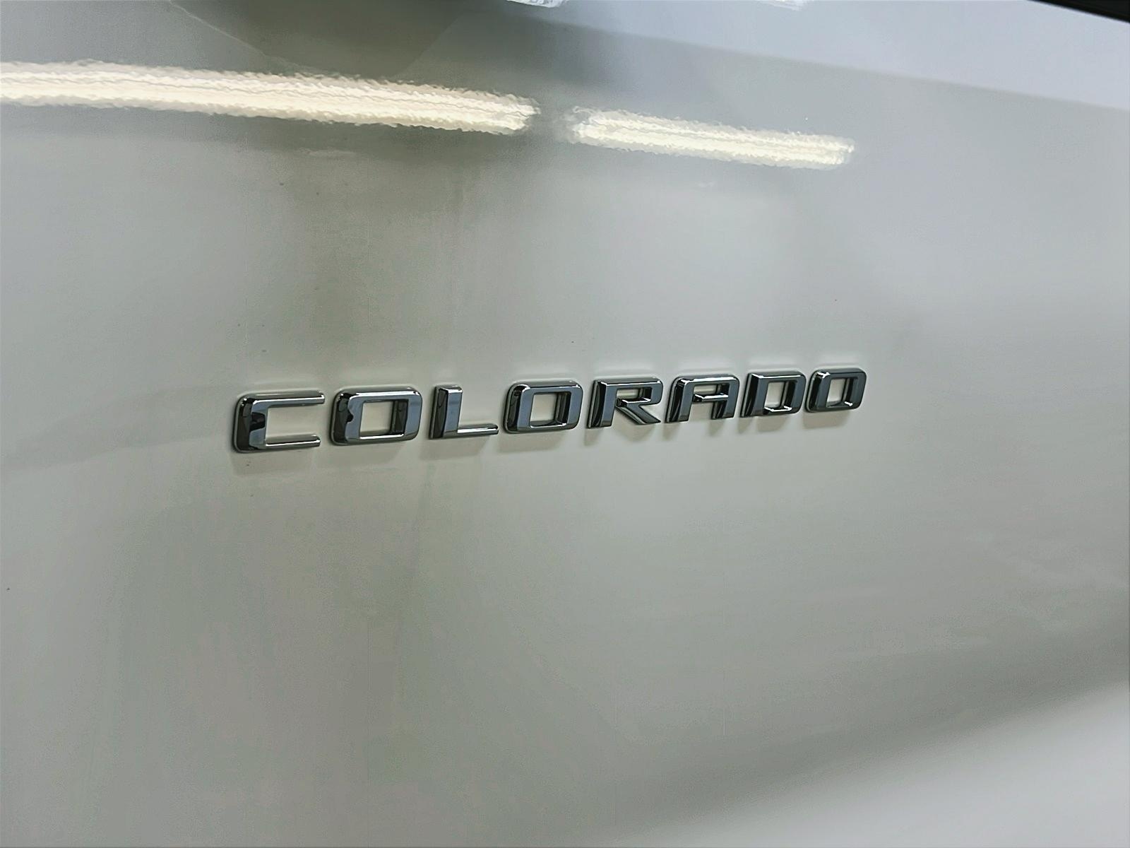 Chevrolet Colorado WT PREFERRED CREW CAB 4X4 2023 - image #25