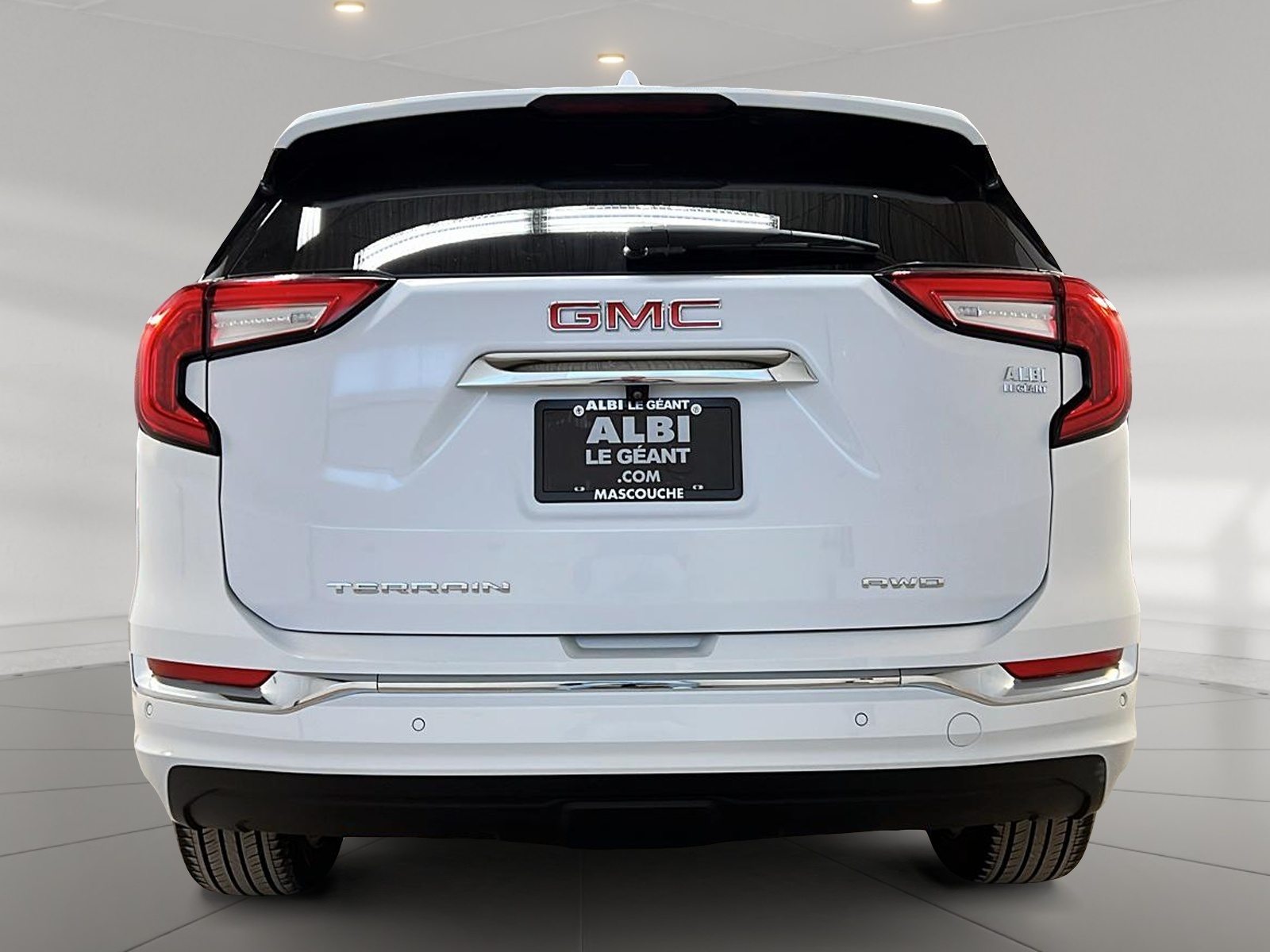 GMC Terrain 2023 - Image #5