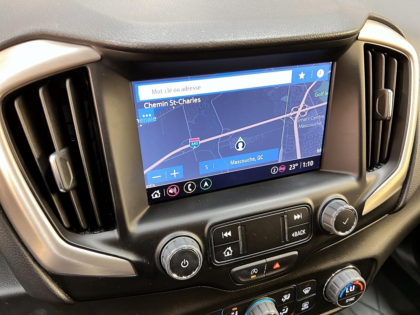 GMC Terrain 2023 - Image #19