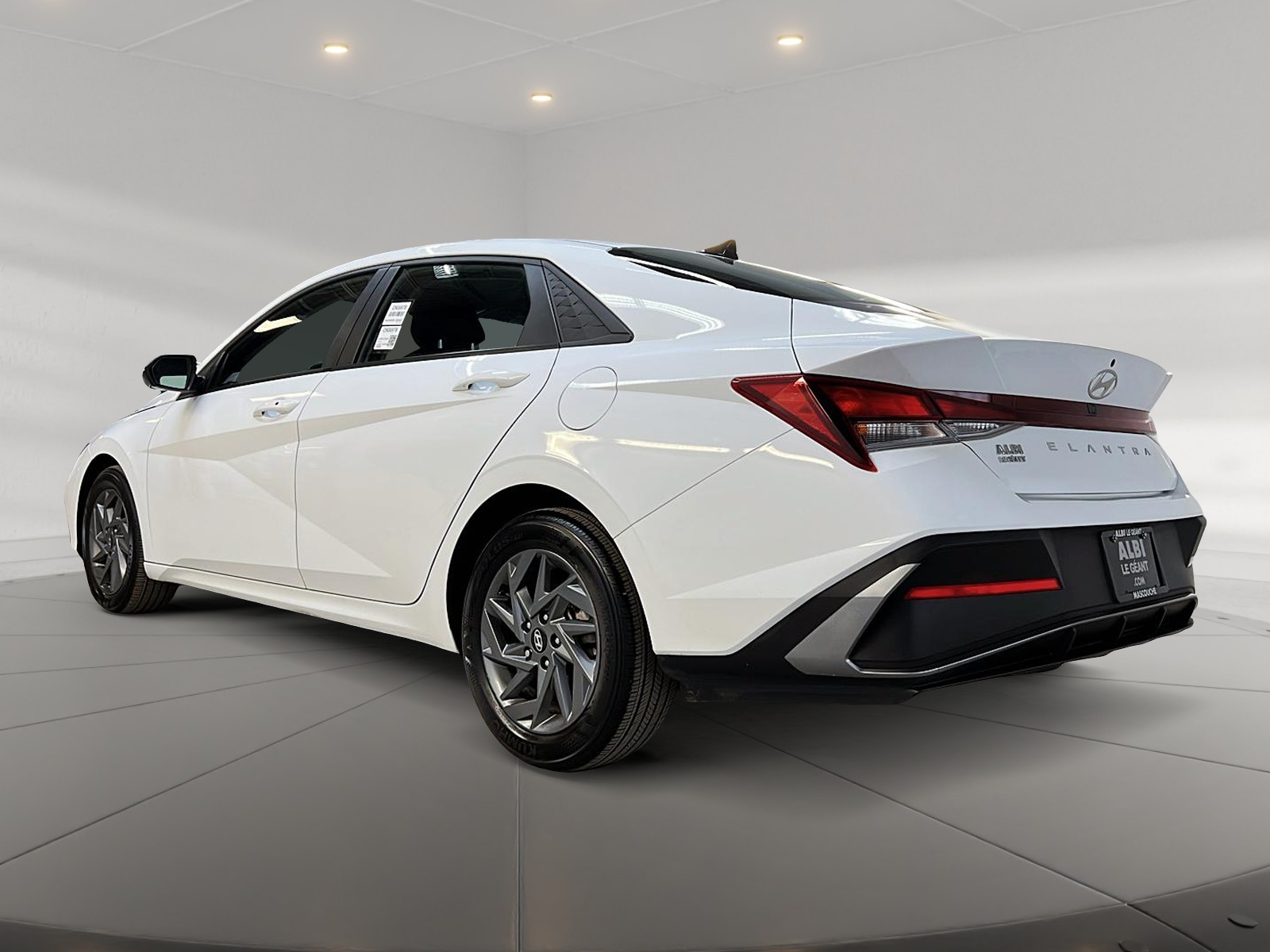 Hyundai Elantra 2024 - Image #6