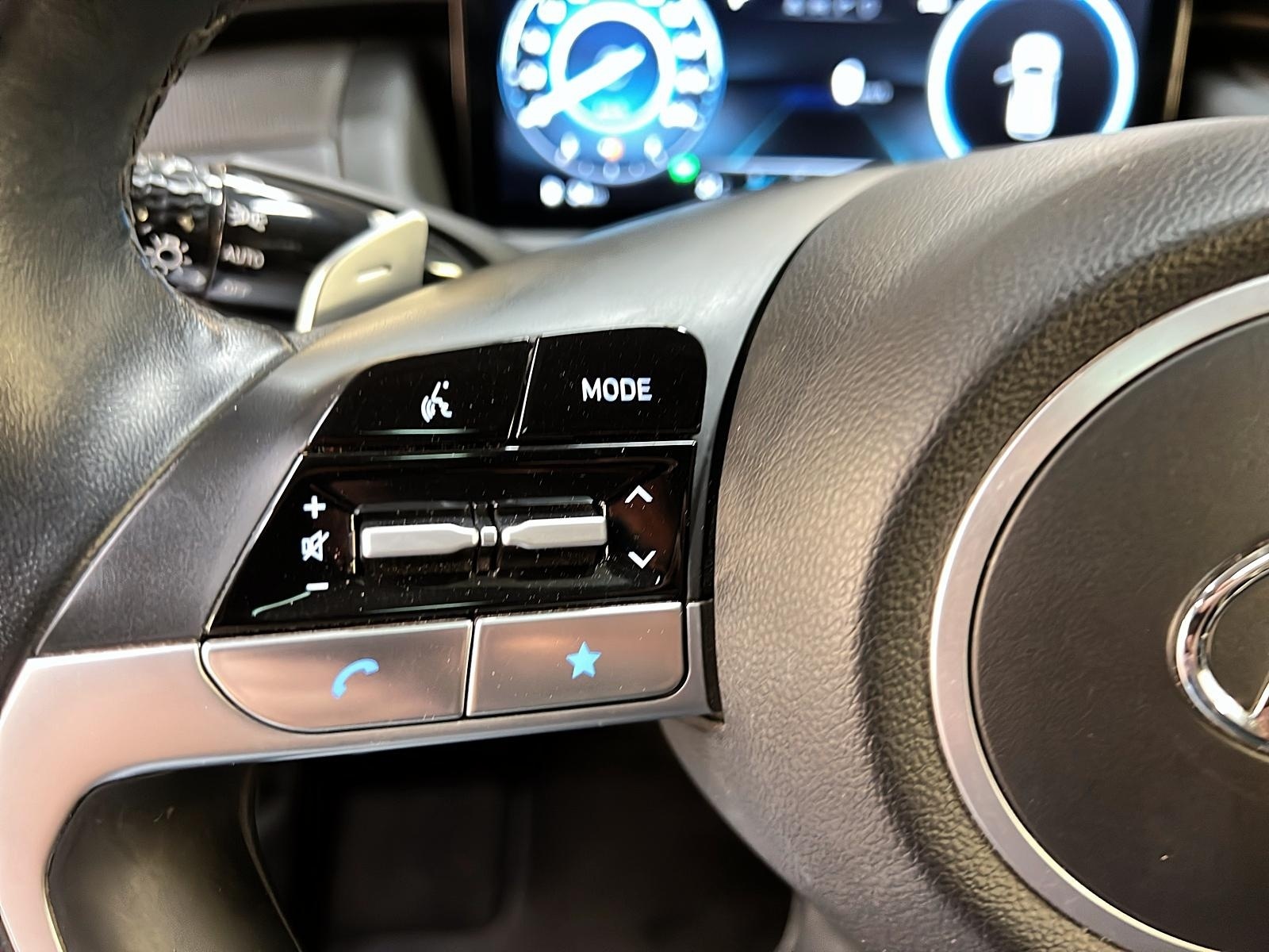 Hyundai Tucson LUXURY HYBRID CUIR TOIT PANO NAV 4RM 2024 - image #22
