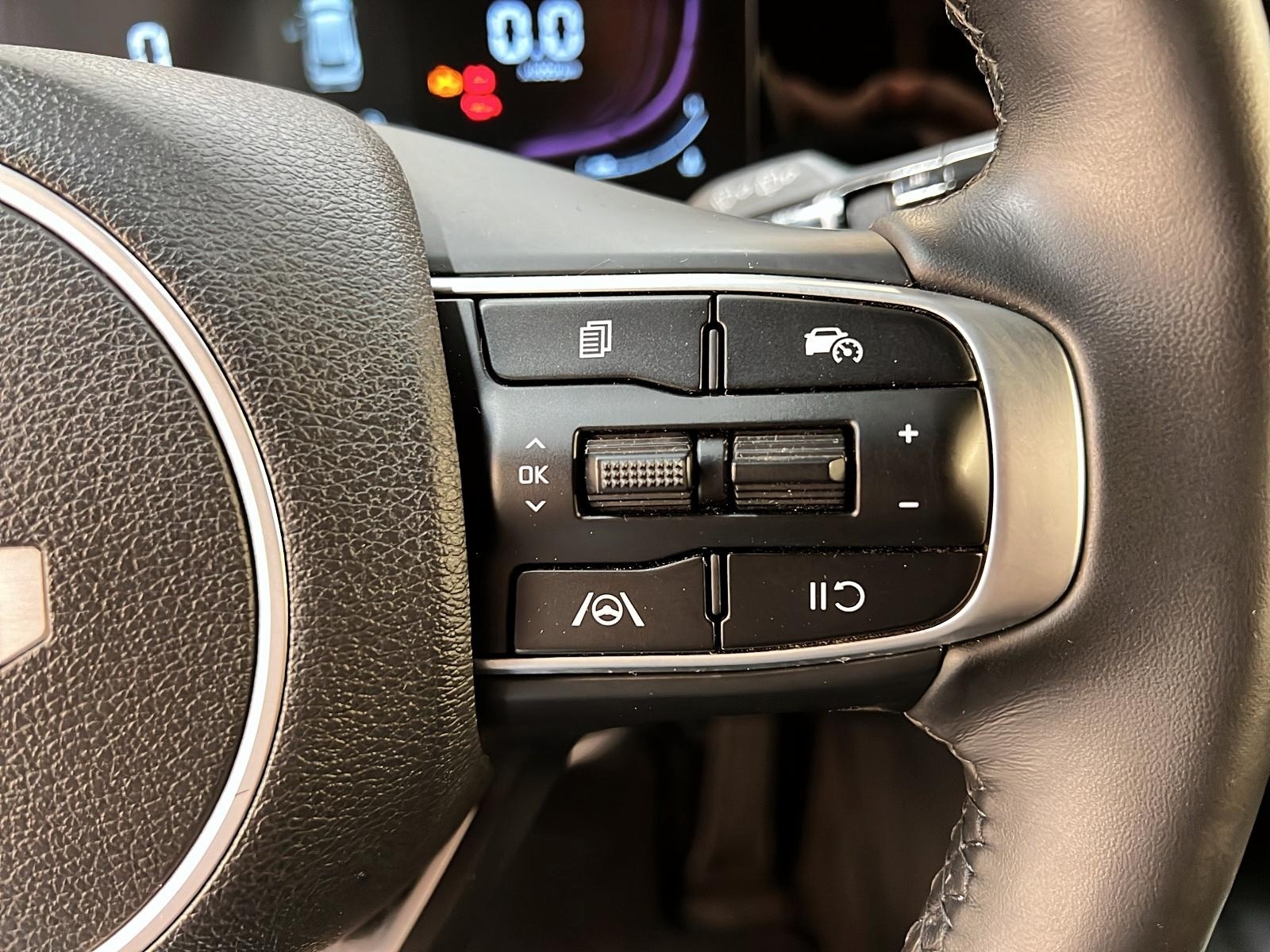 Kia Sportage X-LINE CUIR 4RM 2024 - image #18