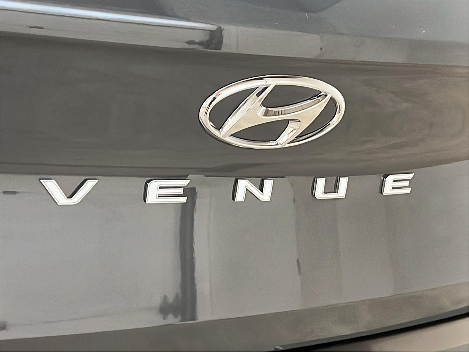 Hyundai Venue ESSENTIAL 2024 - image #22