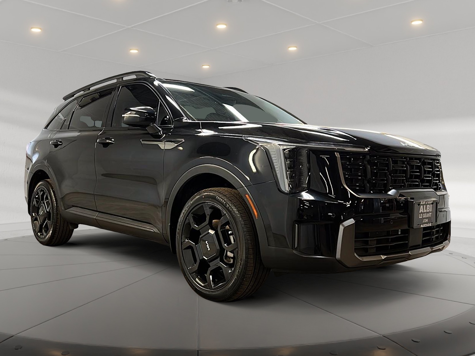 Kia Sorento X-LINE CUIR TOIT PANO NAV 4RM 2024 - image #3