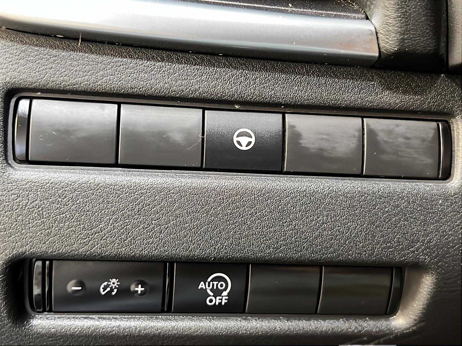 Nissan Rogue SV TOIT PANO 4RM 2023 - image #21