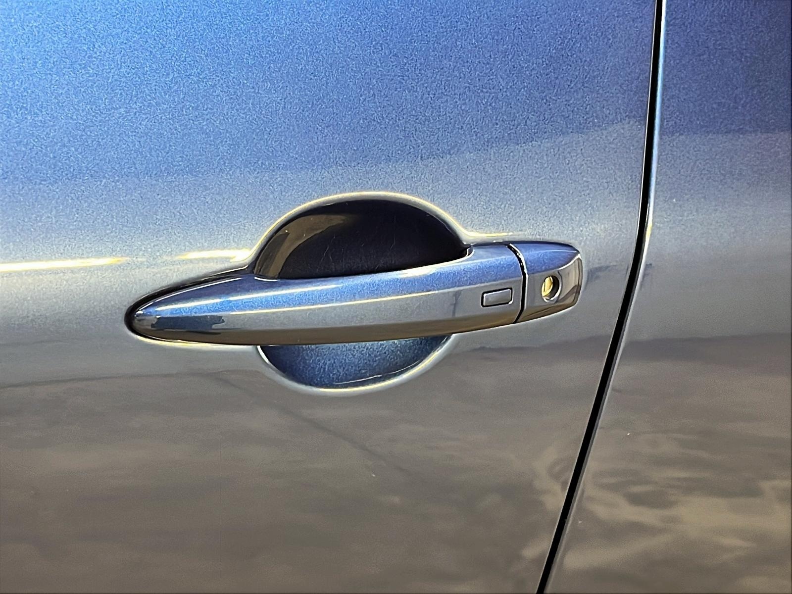 Nissan Rogue SV TOIT PANO 4RM 2023 - image #25