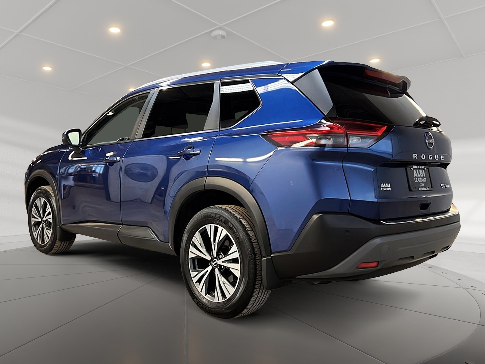Nissan Rogue SV TOIT PANO 4RM 2023 - image #6