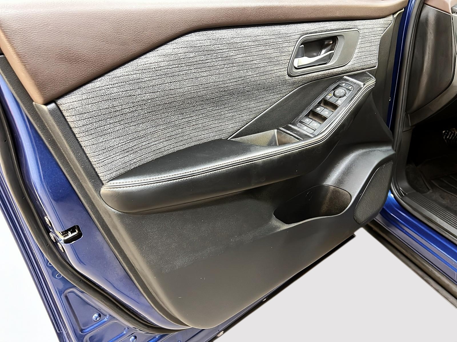 Nissan Rogue 2023 - Image #23