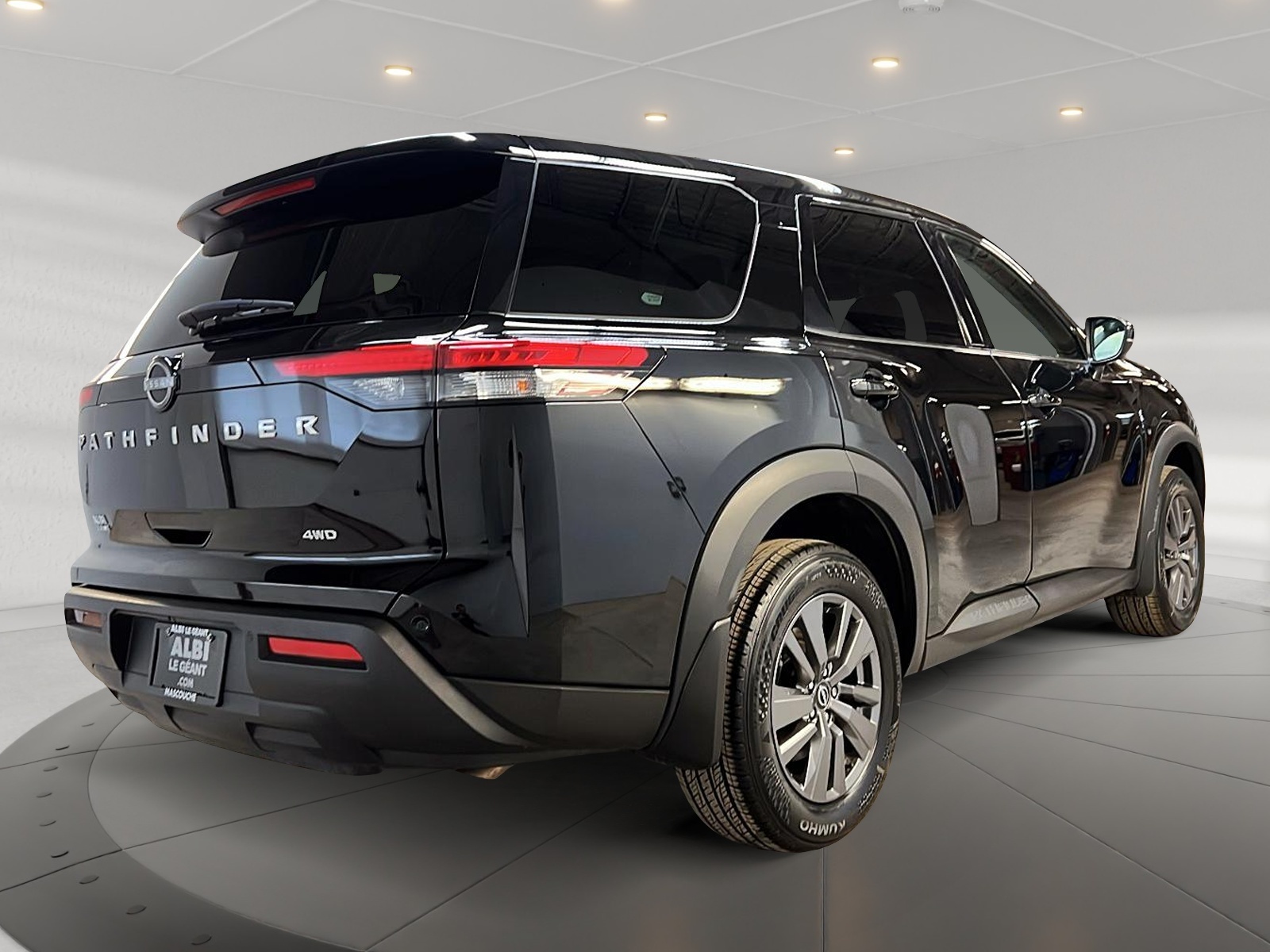 Nissan Pathfinder S 4RM 2023 - image #4