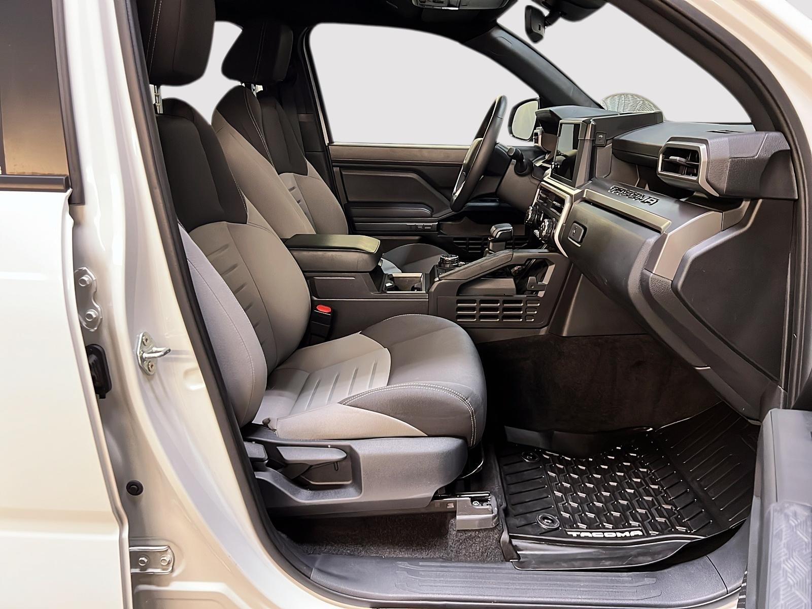 Toyota Tacoma 2024 - Image #8