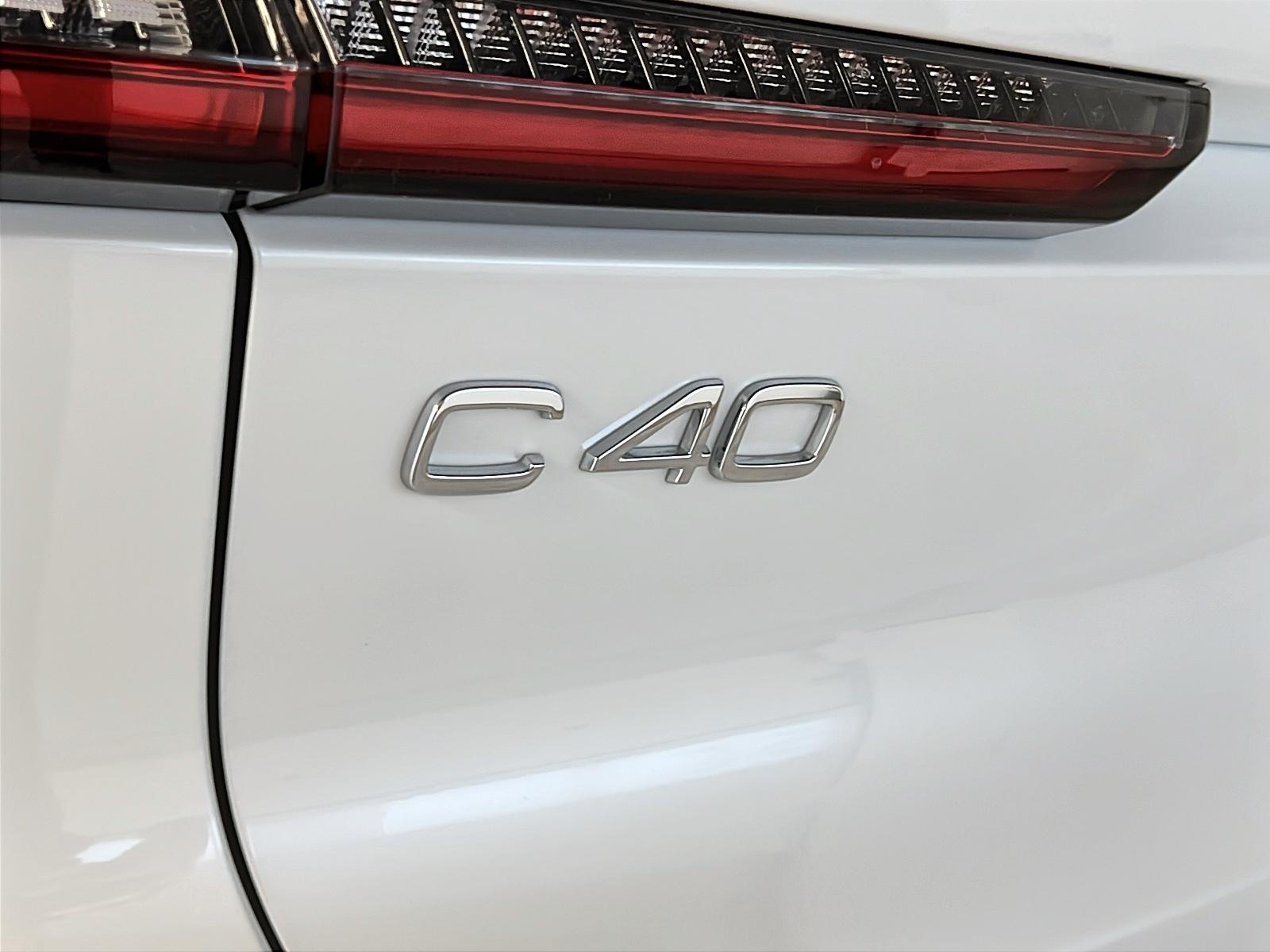 Volvo C40 RECHARGE TWIN ULTIMATE NAV 4RM 2022 - image #27