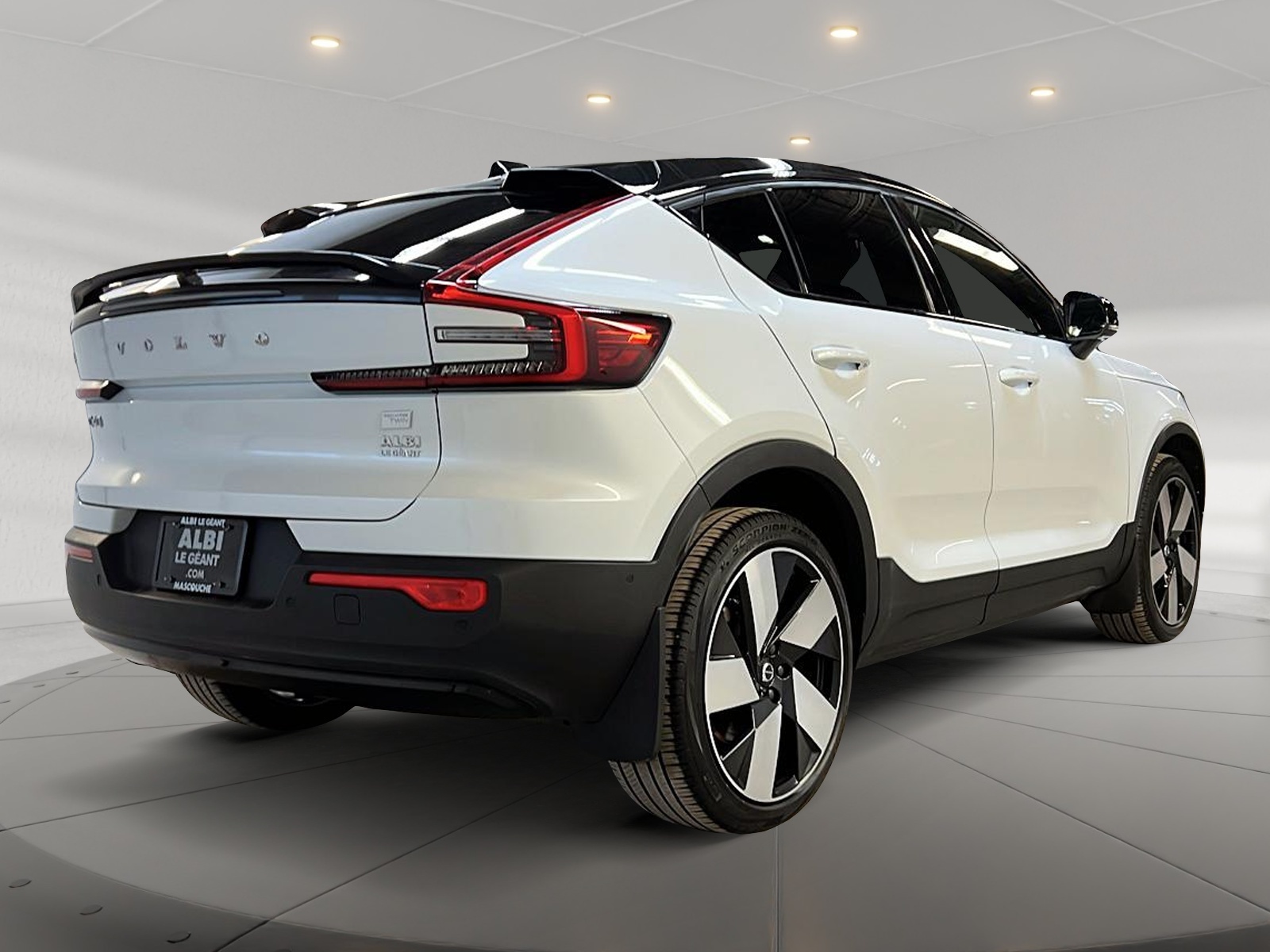 Volvo C40 RECHARGE TWIN ULTIMATE NAV 4RM 2022 - image #4