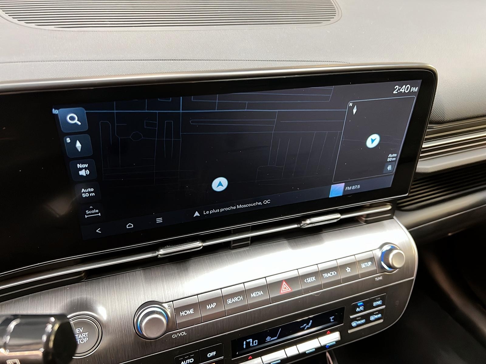 Hyundai Kona EV PREFERRED NAV 2024 - image #16