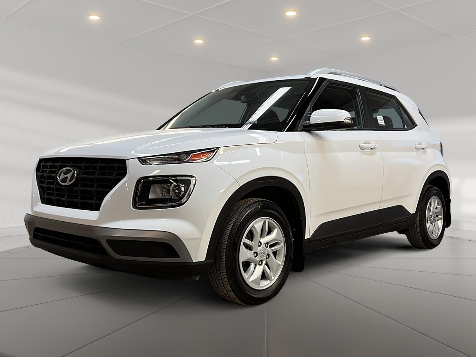 Hyundai Venue 2023 - Image #1