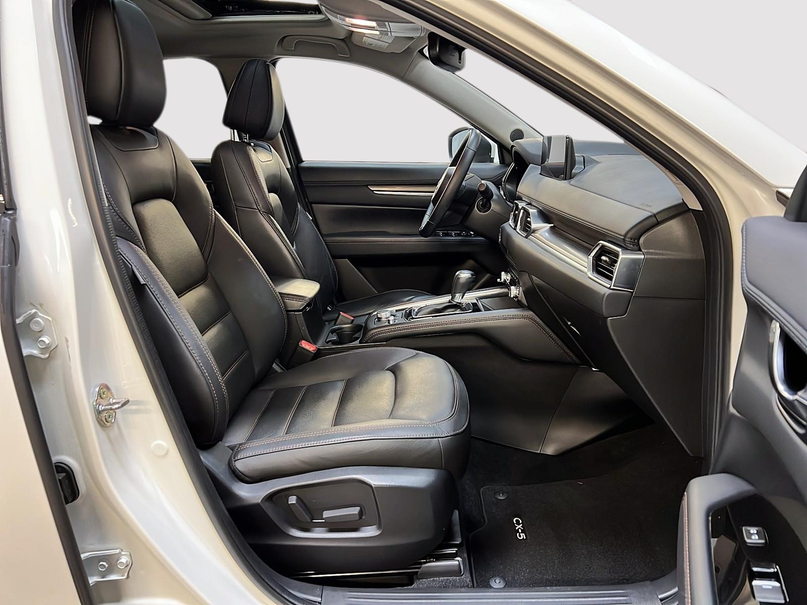 Mazda CX-5 GT CUIR TOIT NAV 4RM 2023 - image #8