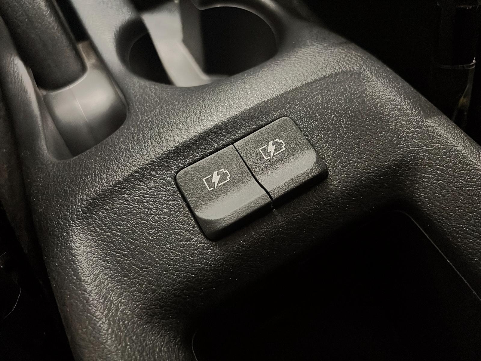 Nissan Kicks S 2022 - image #18