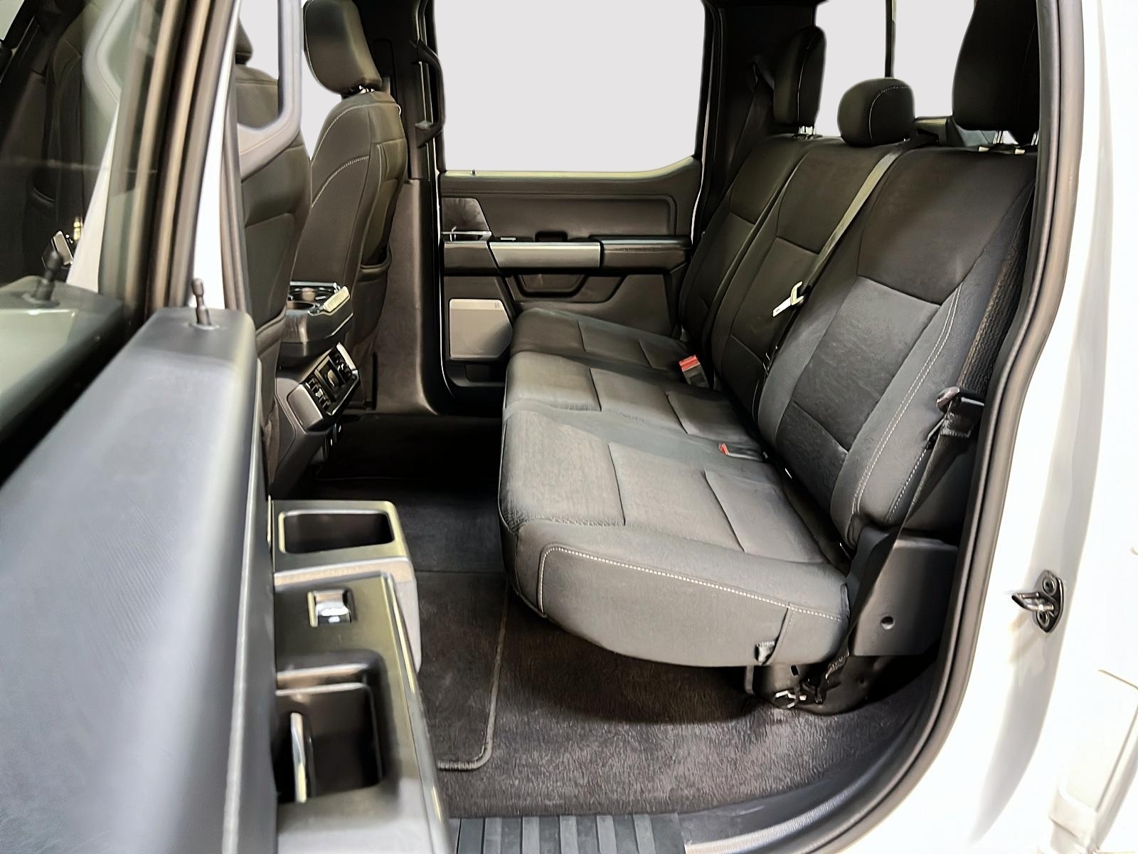 Ford F-150 XLT SUPER CREW TOIT PANO NAV 4X4 2023 - image #9