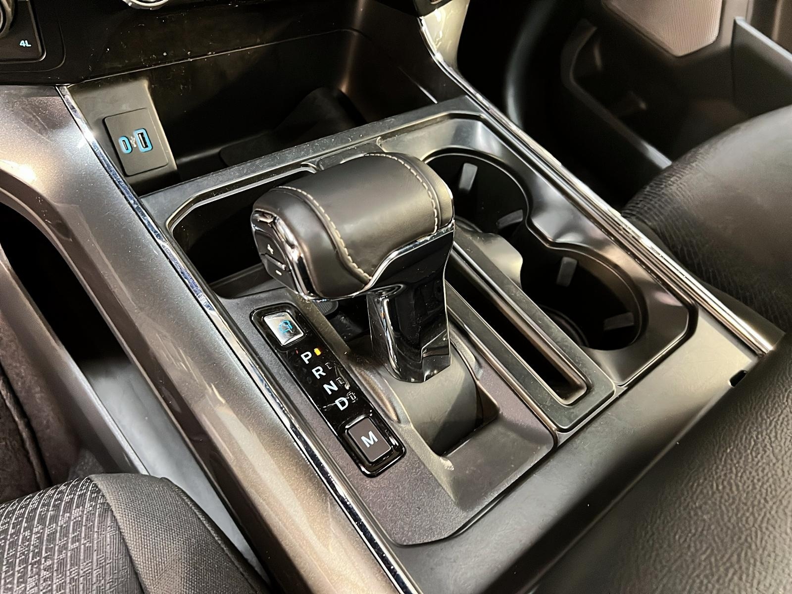 Ford F-150 XLT SUPER CREW TOIT PANO NAV 4X4 2023 - image #15