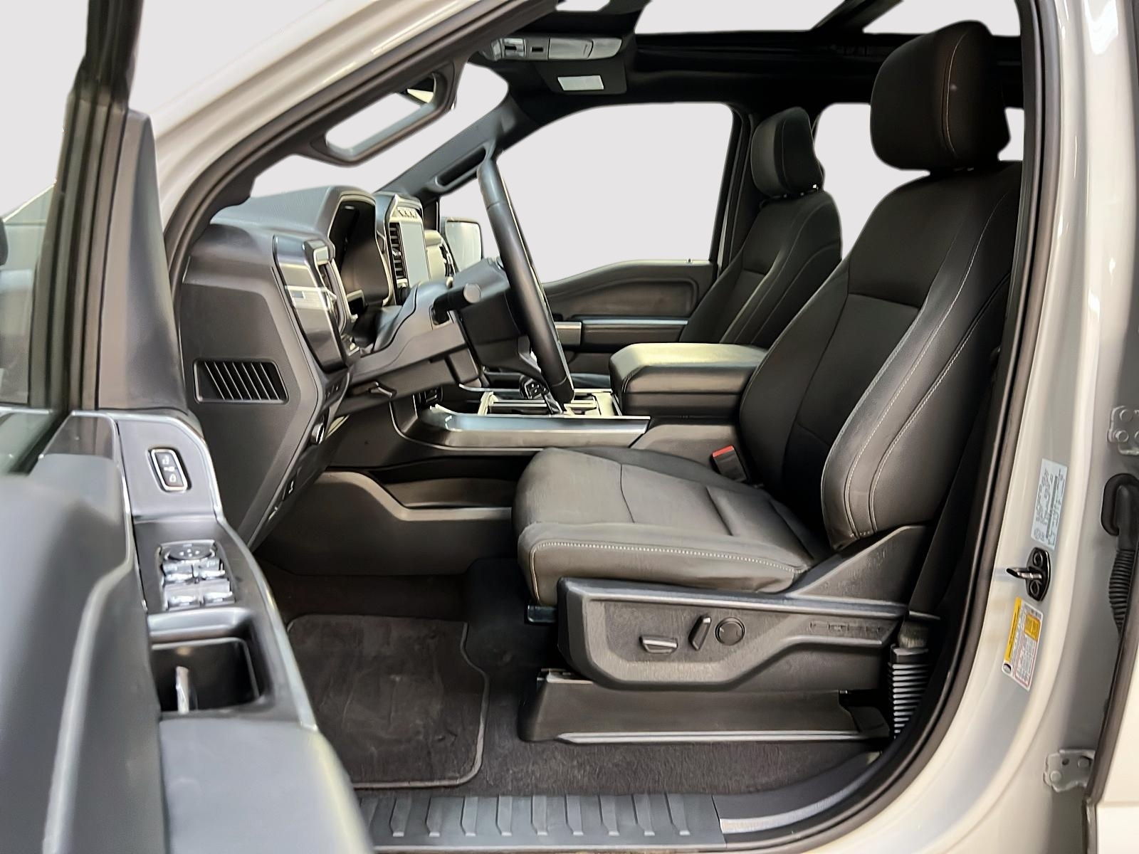 Ford F-150 XLT SUPER CREW TOIT PANO NAV 4X4 2023 - image #7