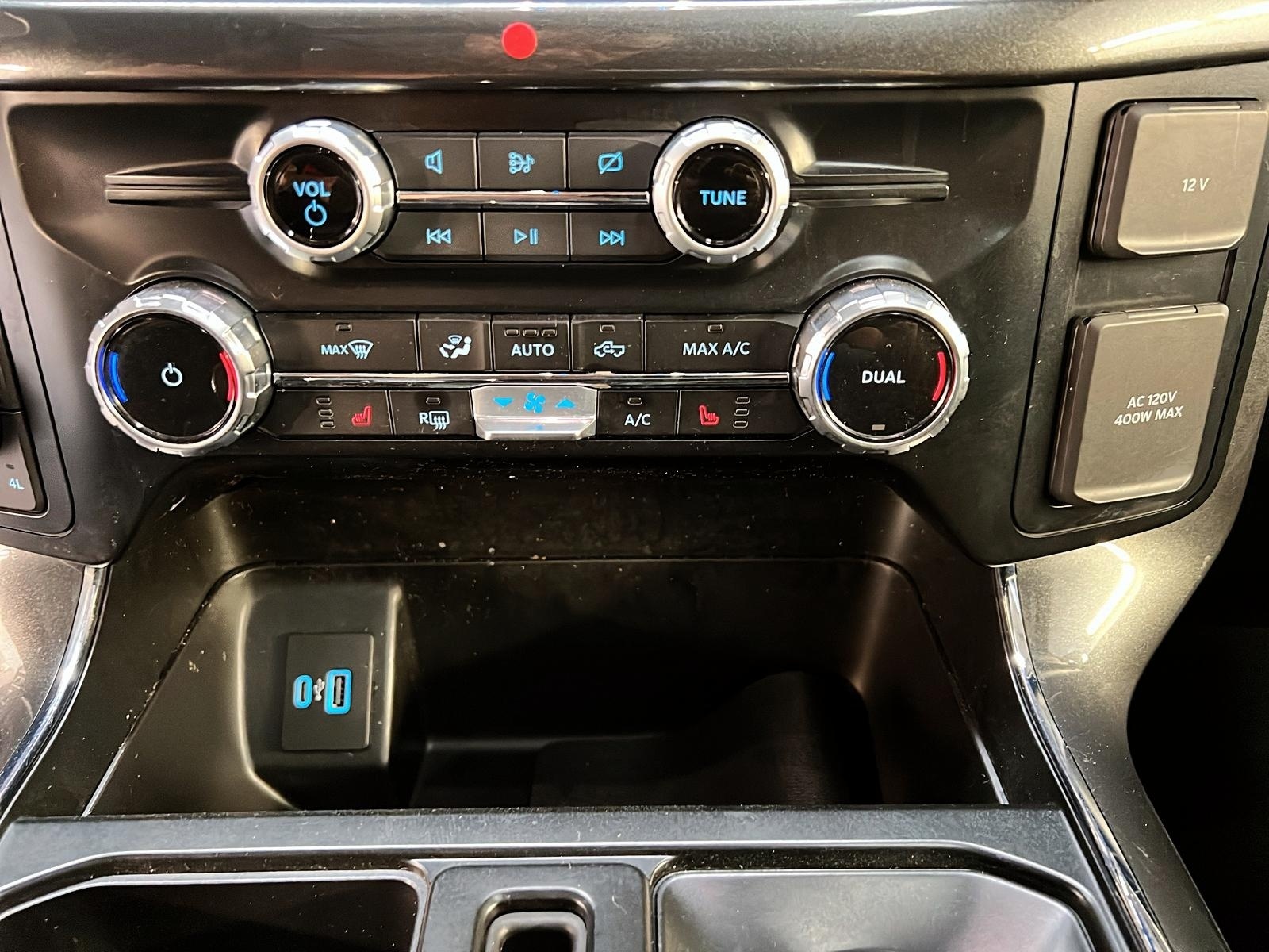 Ford F-150 XLT SUPER CREW TOIT PANO NAV 4X4 2023 - image #17