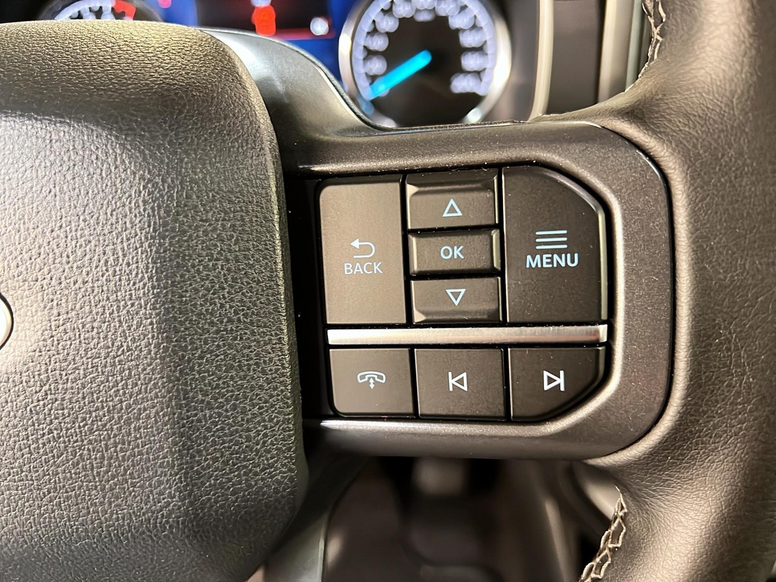 Ford F-150 XLT SUPER CREW TOIT PANO NAV 4X4 2023 - image #22